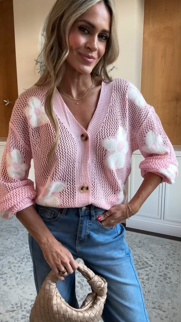 Cute and casual spring tops that are perfect to pair with jeans for spring for an easy casual outfit. Love the peplum hems, gingham prints, lace and puff sleeves! 

#springoutfitideas #casualoutfitinspo

#LTKootd #LTKmomlife #LTKgrwm