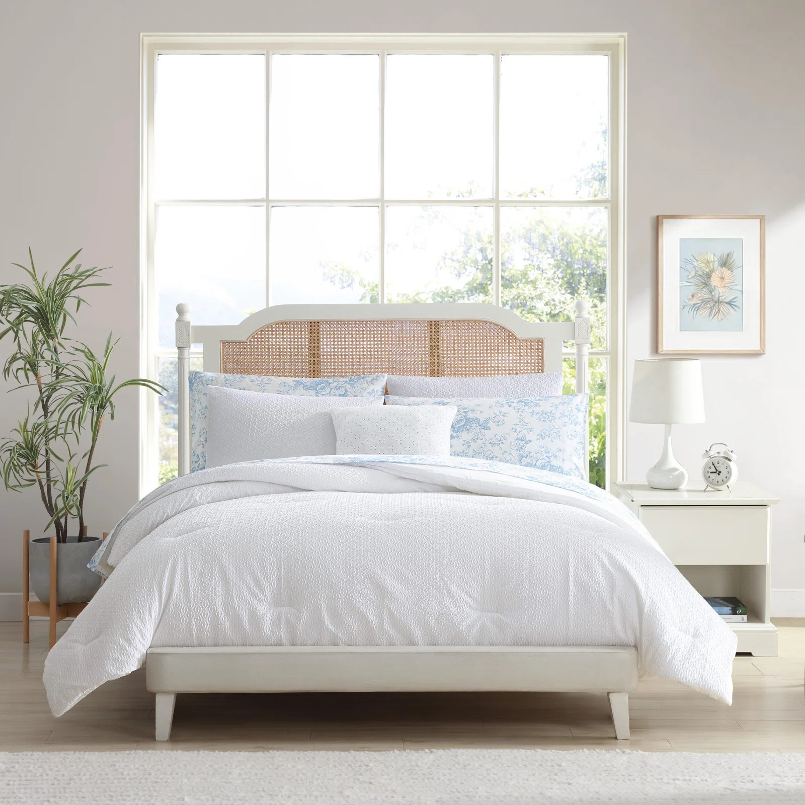 Laura Ashley Margaret White Easy Care Reversible Dorm Bonus Bed Set | Wayfair North America