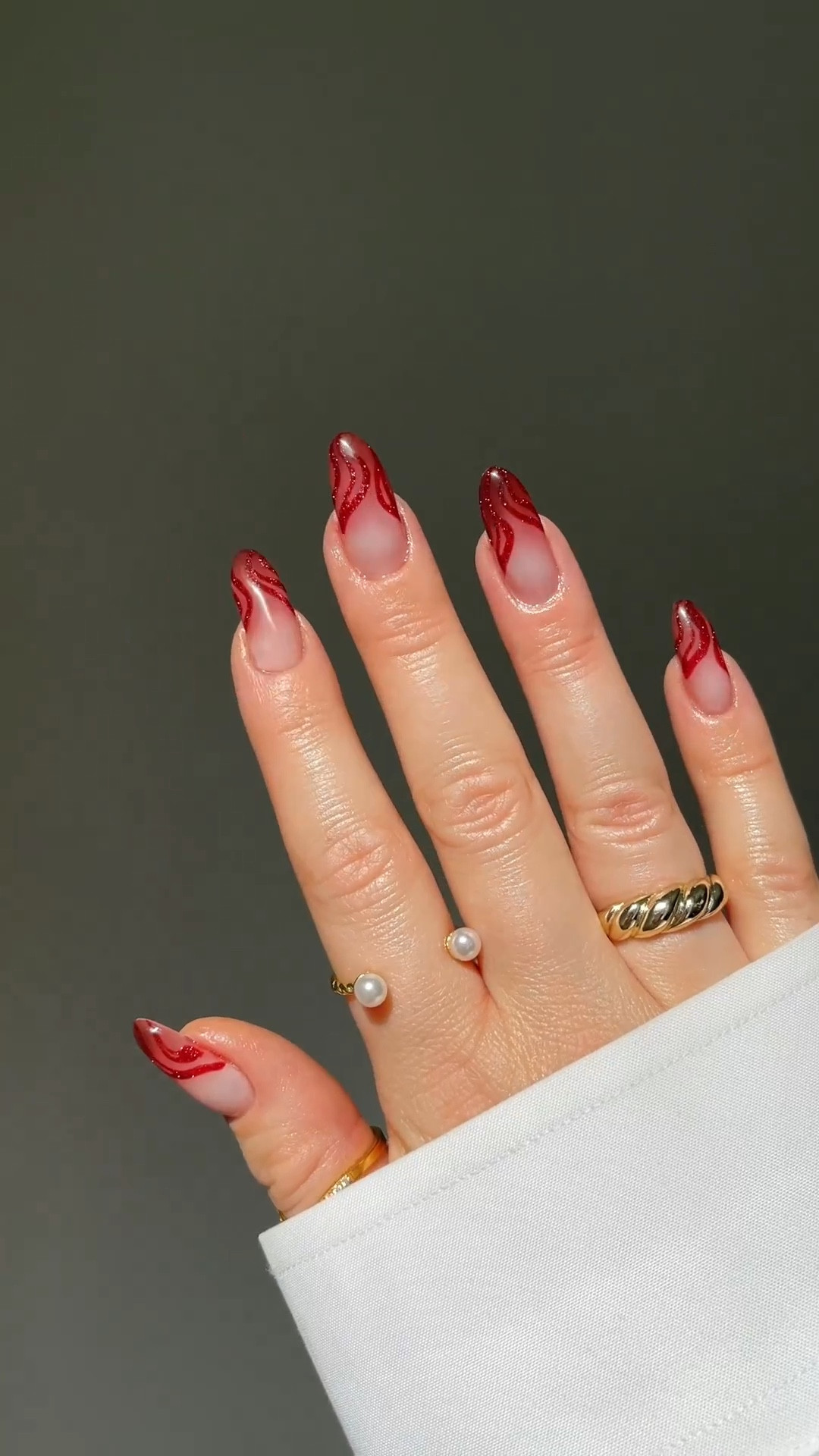 Eyeshadow nail trend but make it Halloween 🧛🏼🩸🕸️

Links in my bio 🫶🏼 

#eyeshadownails #nailtrends #swirlnails #halloweennails #vampirenails #ombrenails 

#LTKHalloween #LTKSeasonal #LTKbeauty
