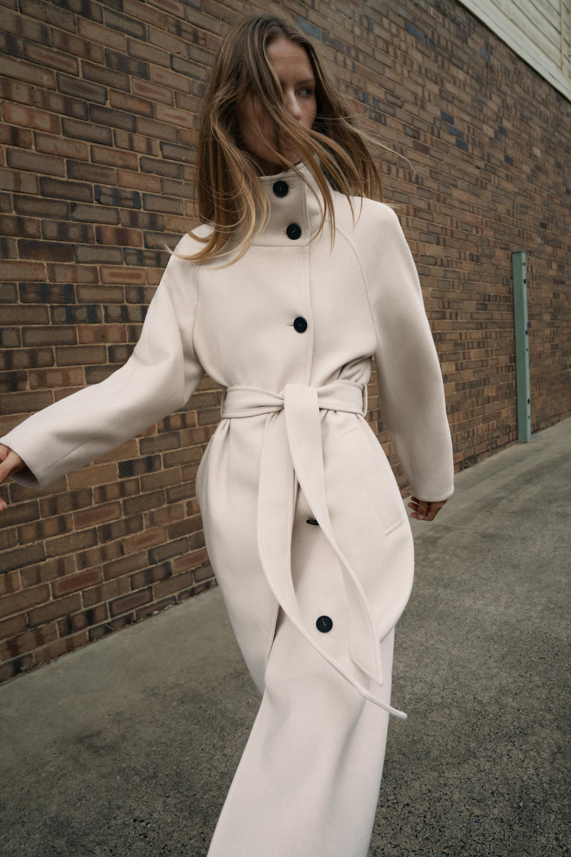LONG WOOL COAT WITH HIGH NECK | Zara US
