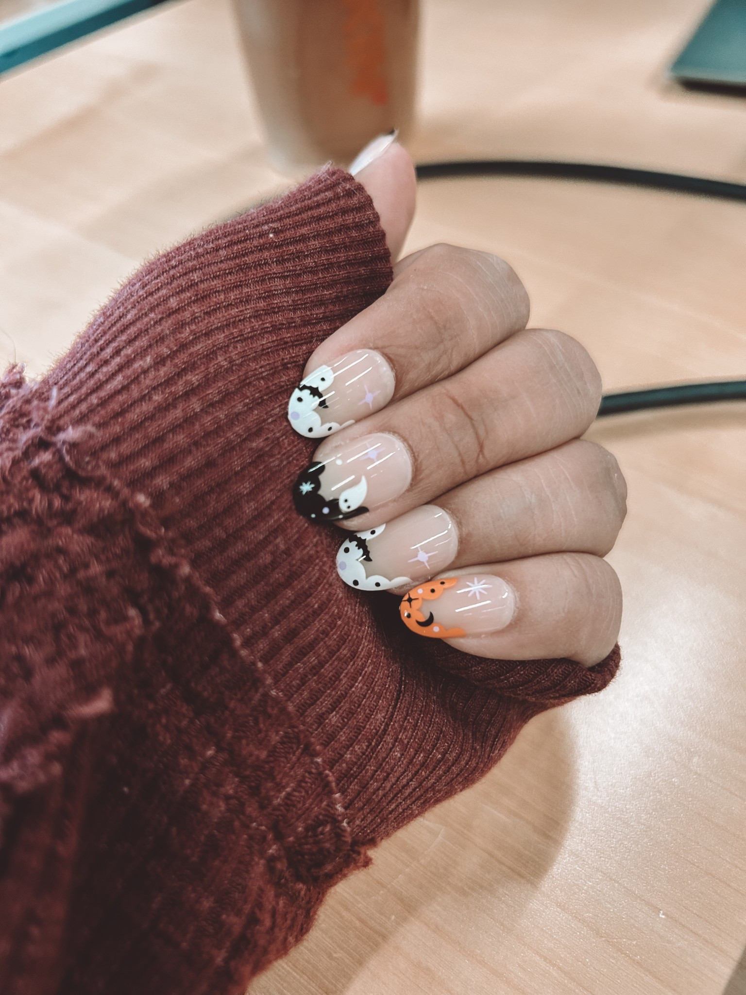 comfy outfits, comfy style, everyday style, everyday outfit, sweater weather, fall aesthetic 

#LTKSeasonal #LTKHalloween #LTKFindsUnder50