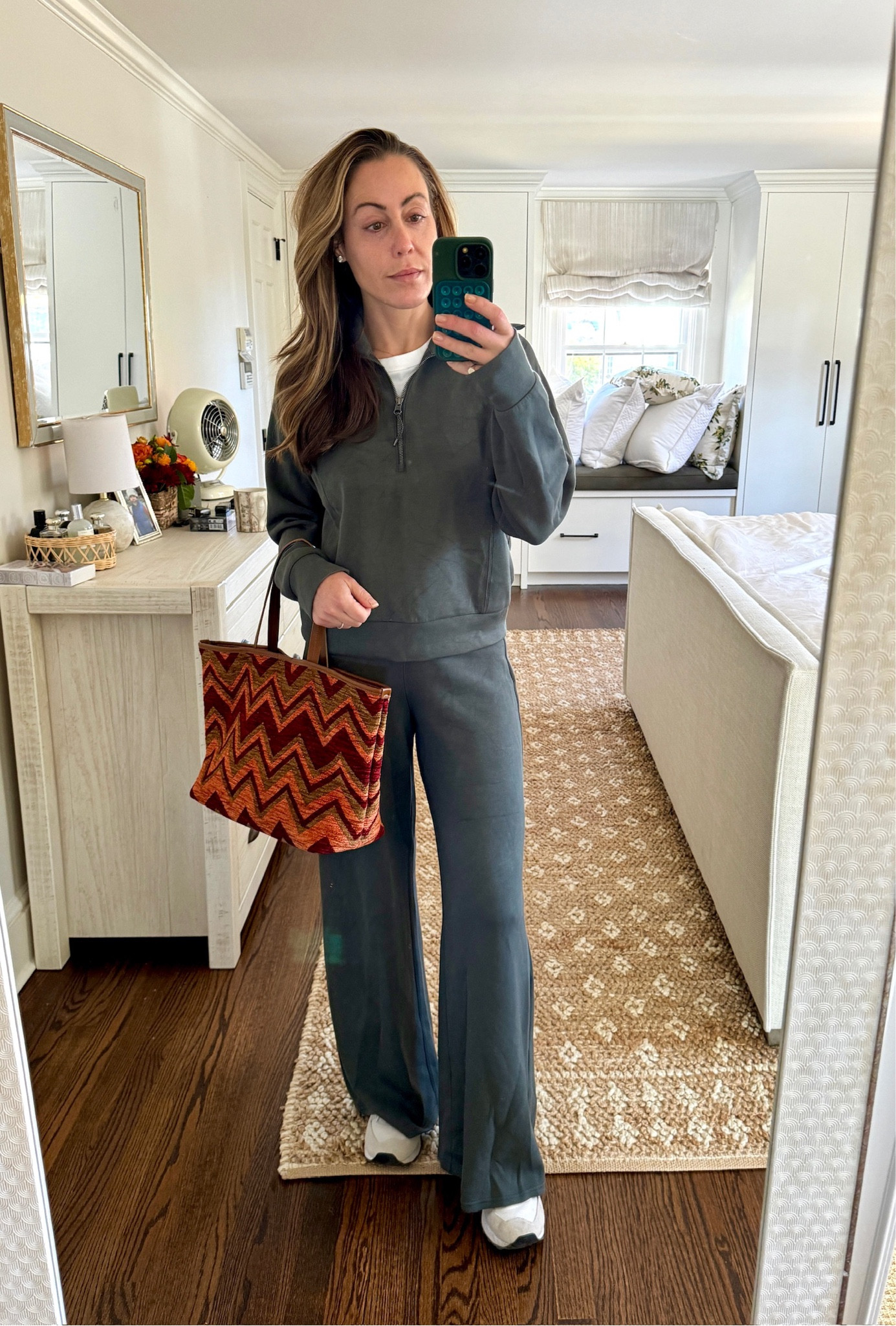 Cozy OOTD from over the weekend 🤍

Lounge set | loungewear | fall bag

#LTKStyleTip #LTKSeasonal #LTKFitness