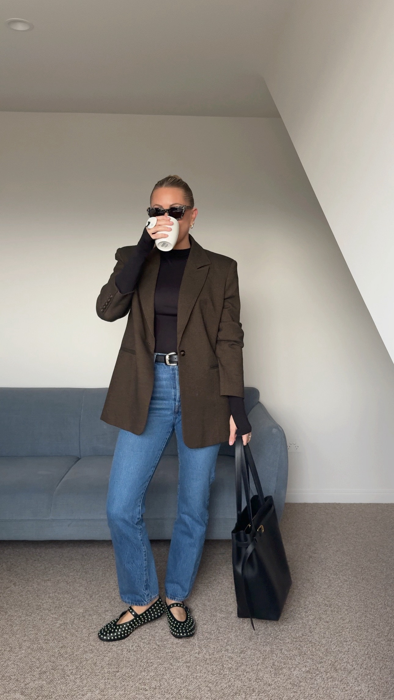 Jeans and a blazer - the ultimate work uniform 💙🤎

#LTKworkwear #LTKaustralia #LTKwinter