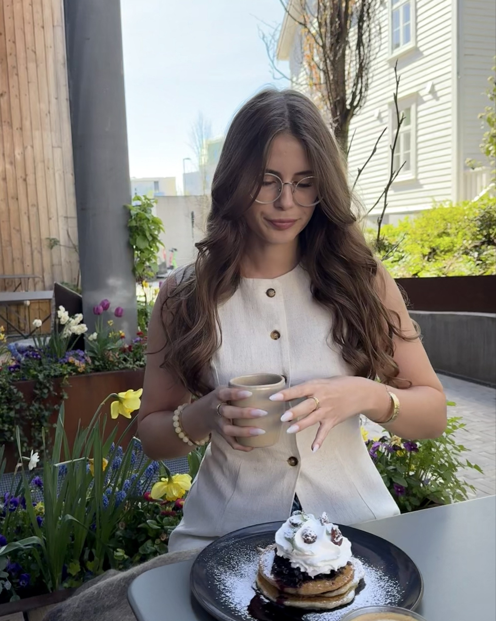 Linen vests are taking over spring fashion this year and this one is perfection 🌻 #springfashion2025 #linenvest 

#LTKFindsUnder100