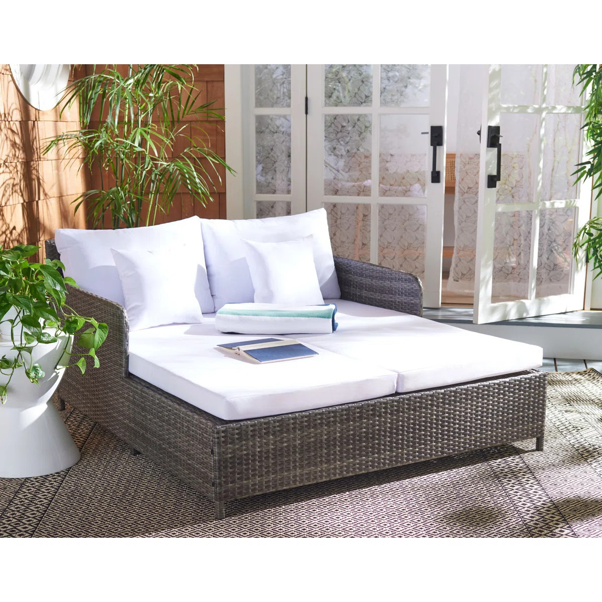 Cadeo 53.1'' Wide Straight Wicker Patio Daybed with Cushions | Wayfair North America