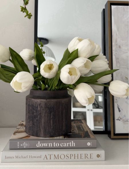 Best selling faux tulips under $20. A must have for spring

Spring florals, tulips, neutral spring decor 


#LTKStyleTip #LTKFindsUnder50 #LTKHome