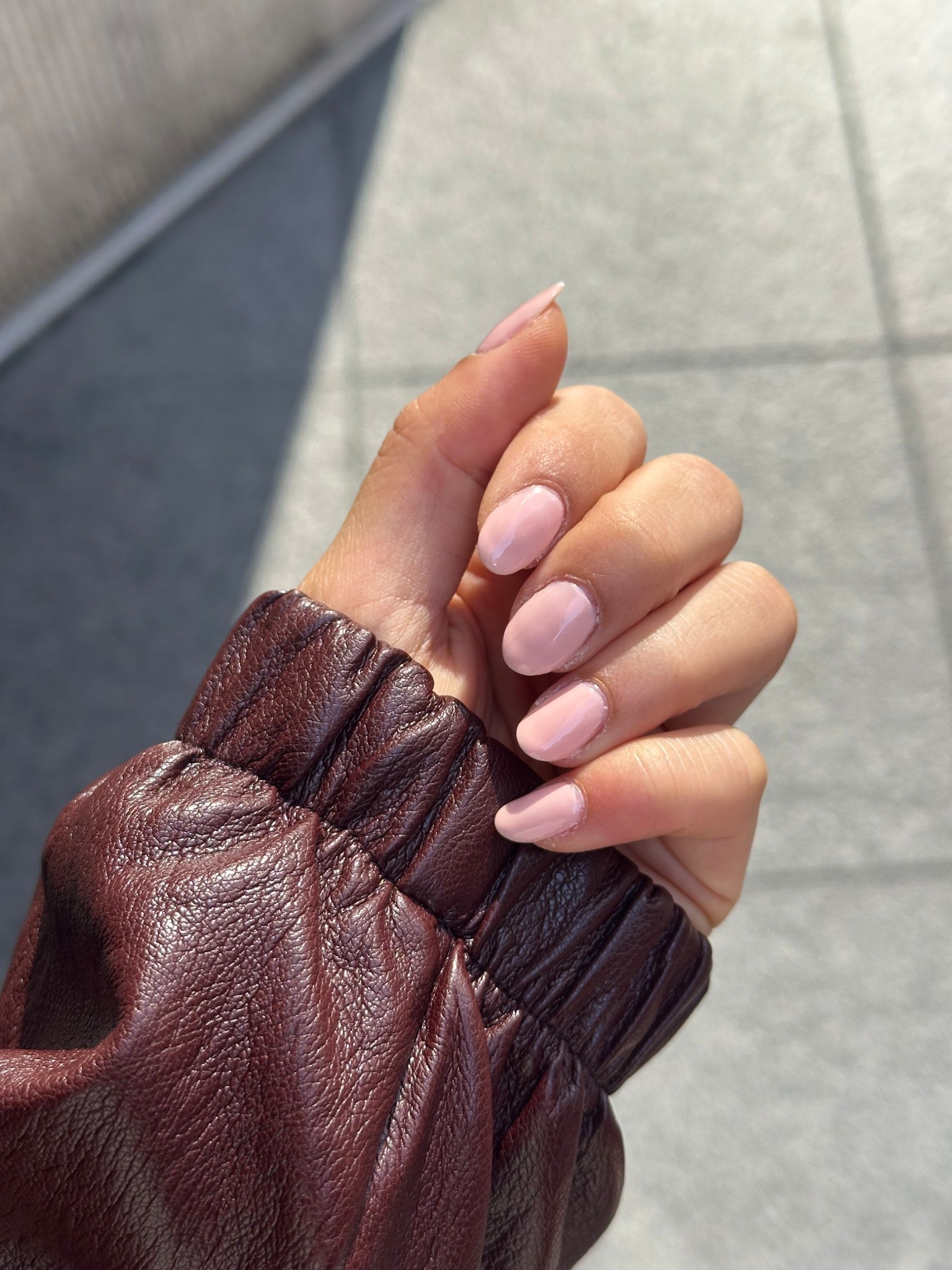 HEALTHY STRONG NAILS