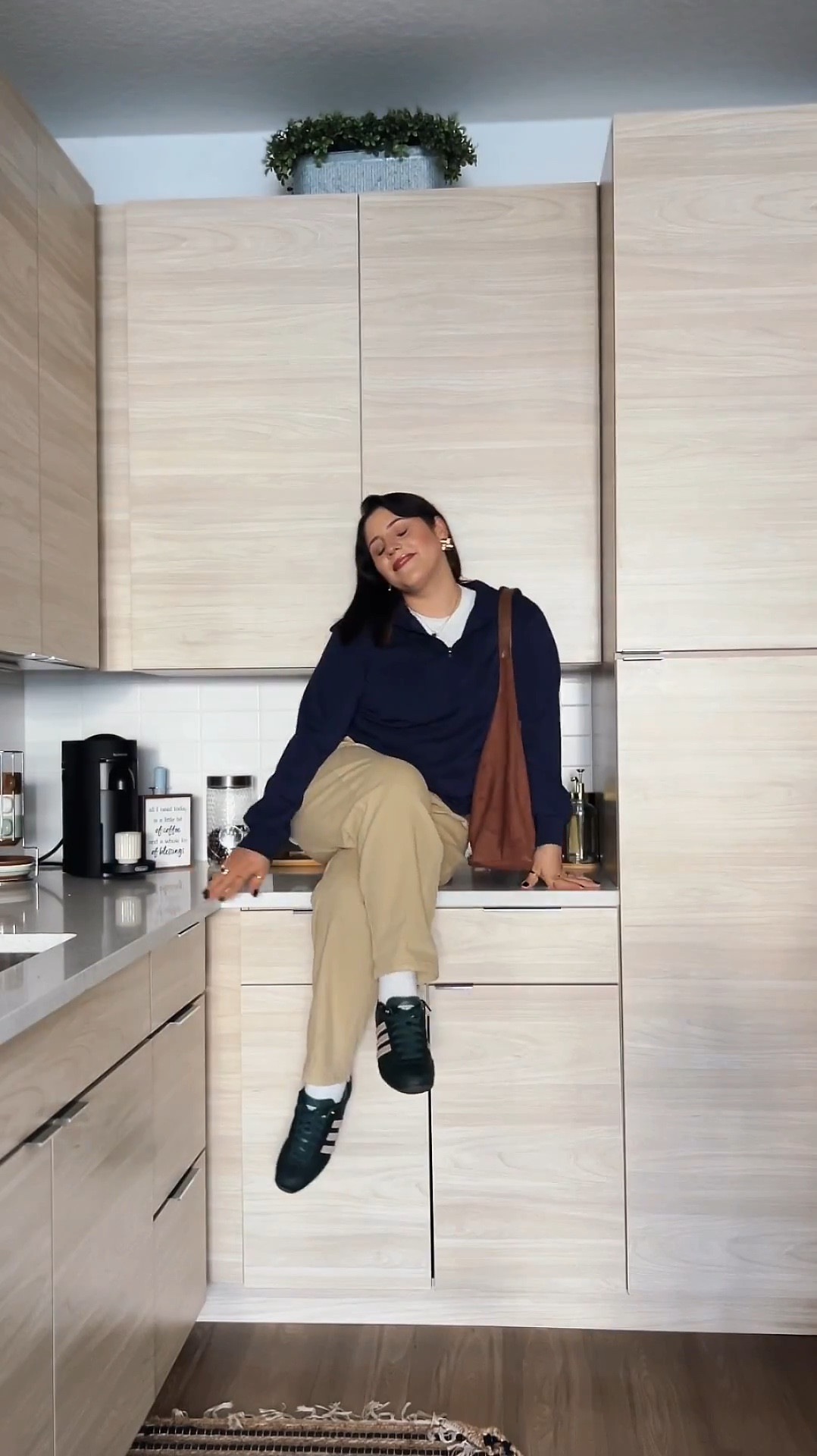 Cozy, streetwear and 90s mom ootd vibes

#LTKShoeCrush #LTKBeauty #LTKStyleTip