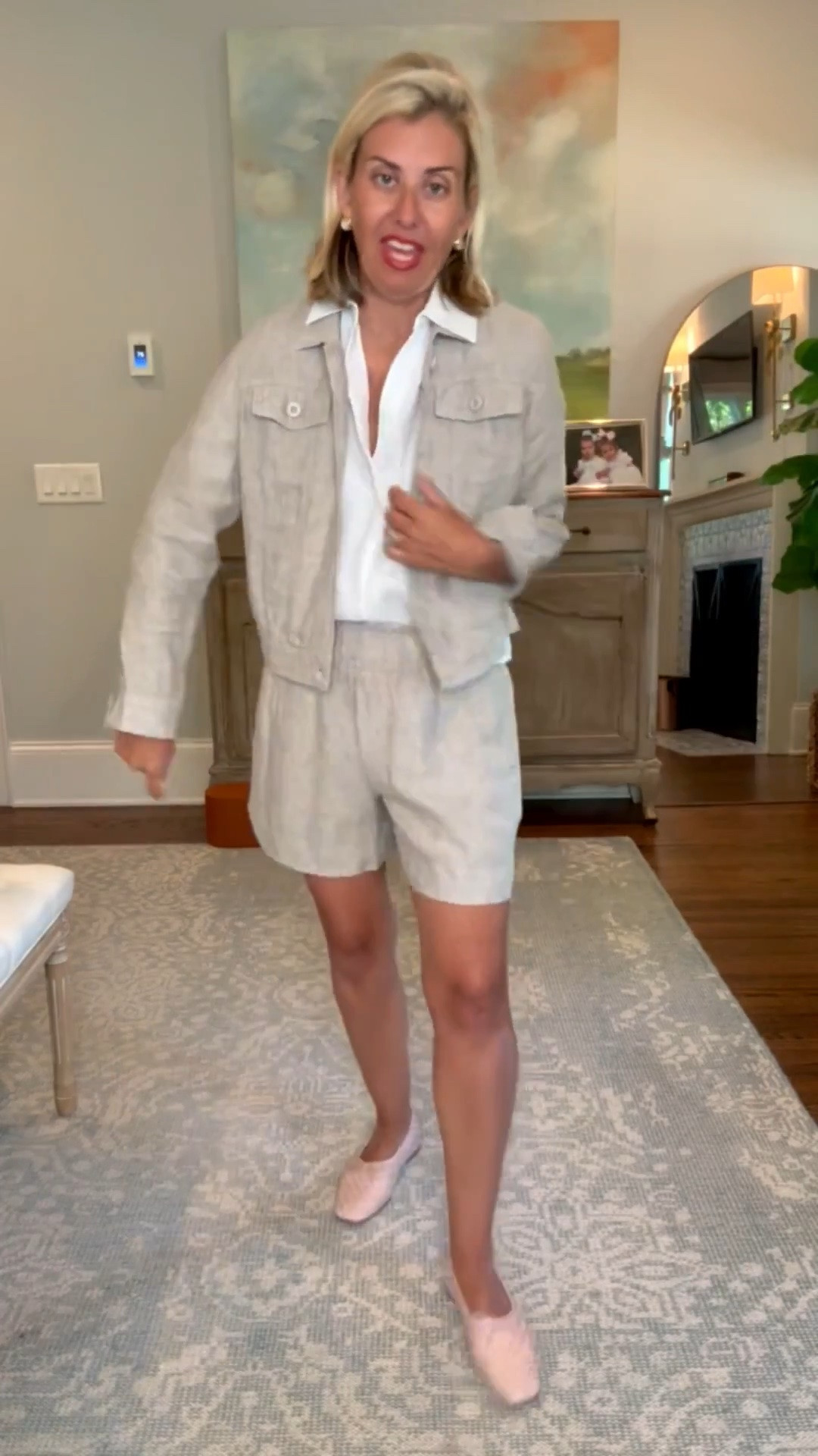 You know the drill… sweating in the parking lot and freezing the second you walk inside. Rounding up the outfits
I will reach for all summer: easy pieces with a layer for when the AC is working overtime.
Tops, sweater, jacket, dresses size XS
Shorts size s
Shoes- size down to 7 (usually 8)
@quince #quincepartner
