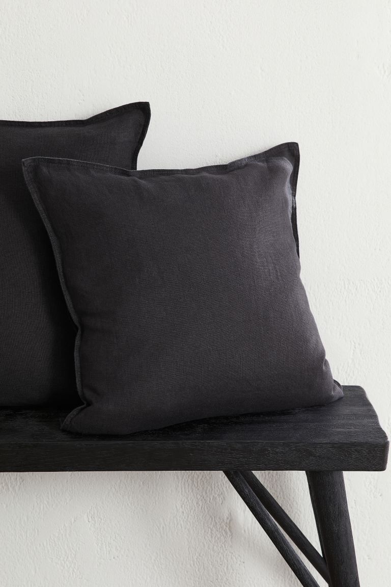 Washed linen cushion cover - Anthracite grey - Home All | H&M GB | H&M (UK, MY, IN, SG, PH, TW, HK)