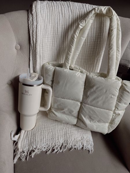 Amazon favorites - gift idea for her puffer bag & Stanley 

#LTKGiftGuide #LTKfindsunder50 #LTKCyberWeek