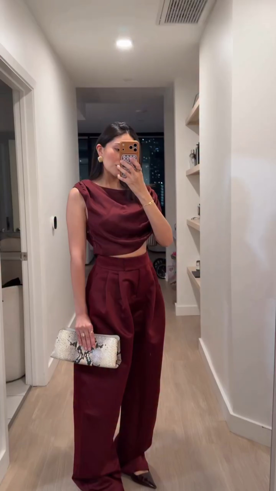 @revolve try on part 2 ❤️ - full @camilacoelhocollection look! Obsessed with a monochromatic look and especially in this burgundy color! 

Everything linked in stories + ltk & shopmy! 

#revolveme #revolveambassador 

-
burgundy monochrome outfit, burgundy matching set, monochromatic outfit inspo, fall fashion outfit, winter fashion look, elevated basics outfit, chic neutral tones, wine color outfit, minimal style fashion, effortless outfit ideas, cozy matching set, everyday fashion reel, ootd fashion inspo, modern capsule wardrobe, stylish neutral outfit