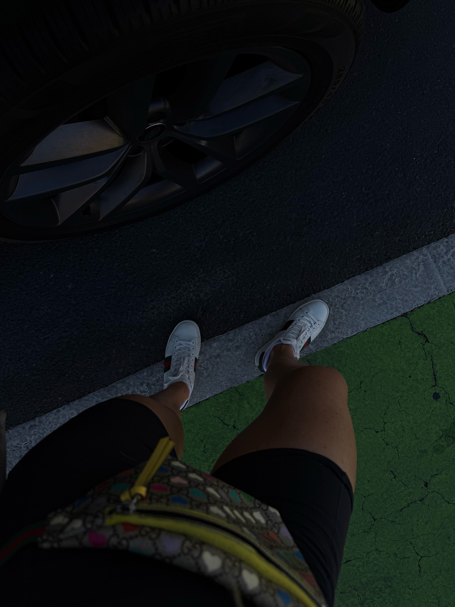 Flats to the office, who is she

#LTKootd #LTKActive #LTKSeasonal