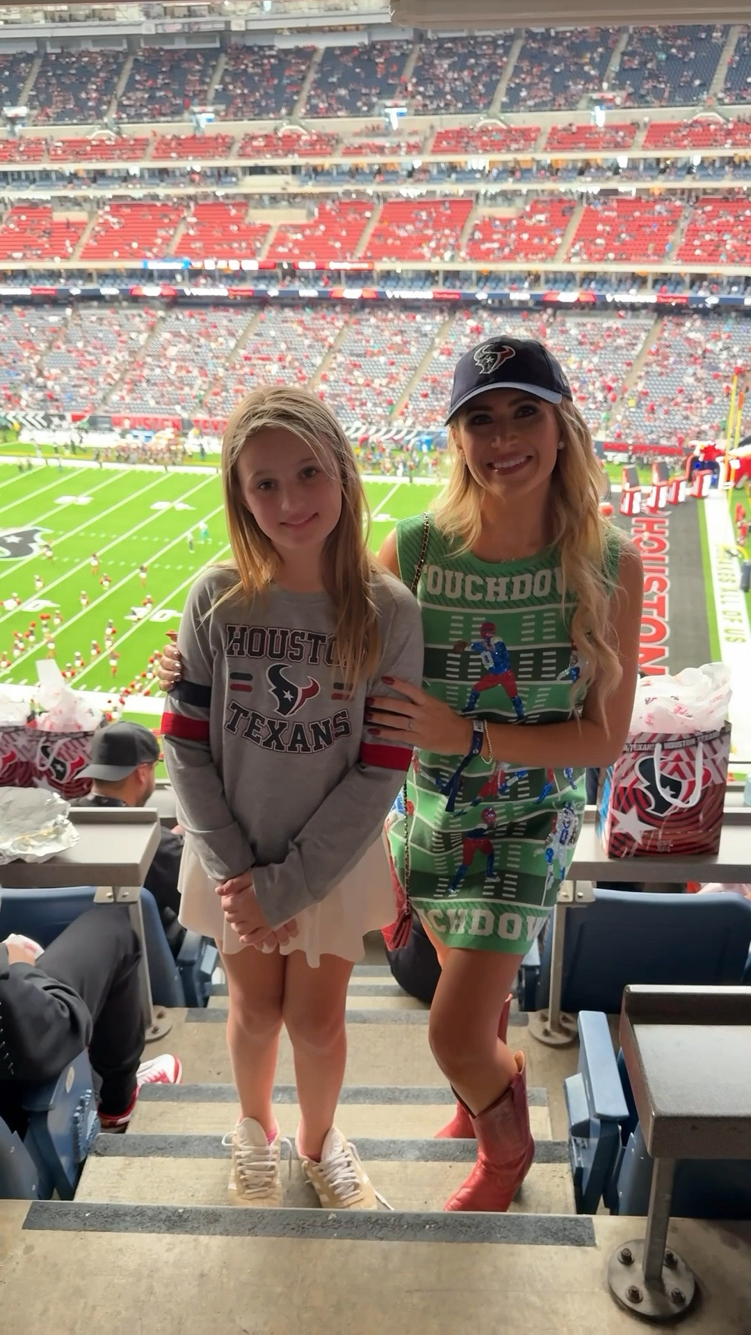 Houston Texans Game Recap 

#LTKSeasonal #LTKFamily #LTKShoeCrush