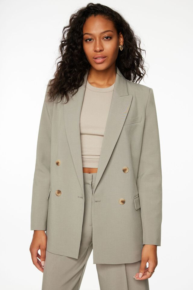 Eversleek | Anya Oversized Boyfriend Blazer | Dynamite Clothing