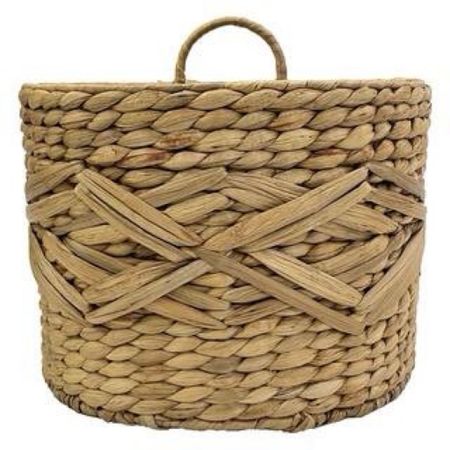 Wall basket for stuffed animals - on sale 50% off for $12 at Michael’s 

#michaels #basket #homedecor 