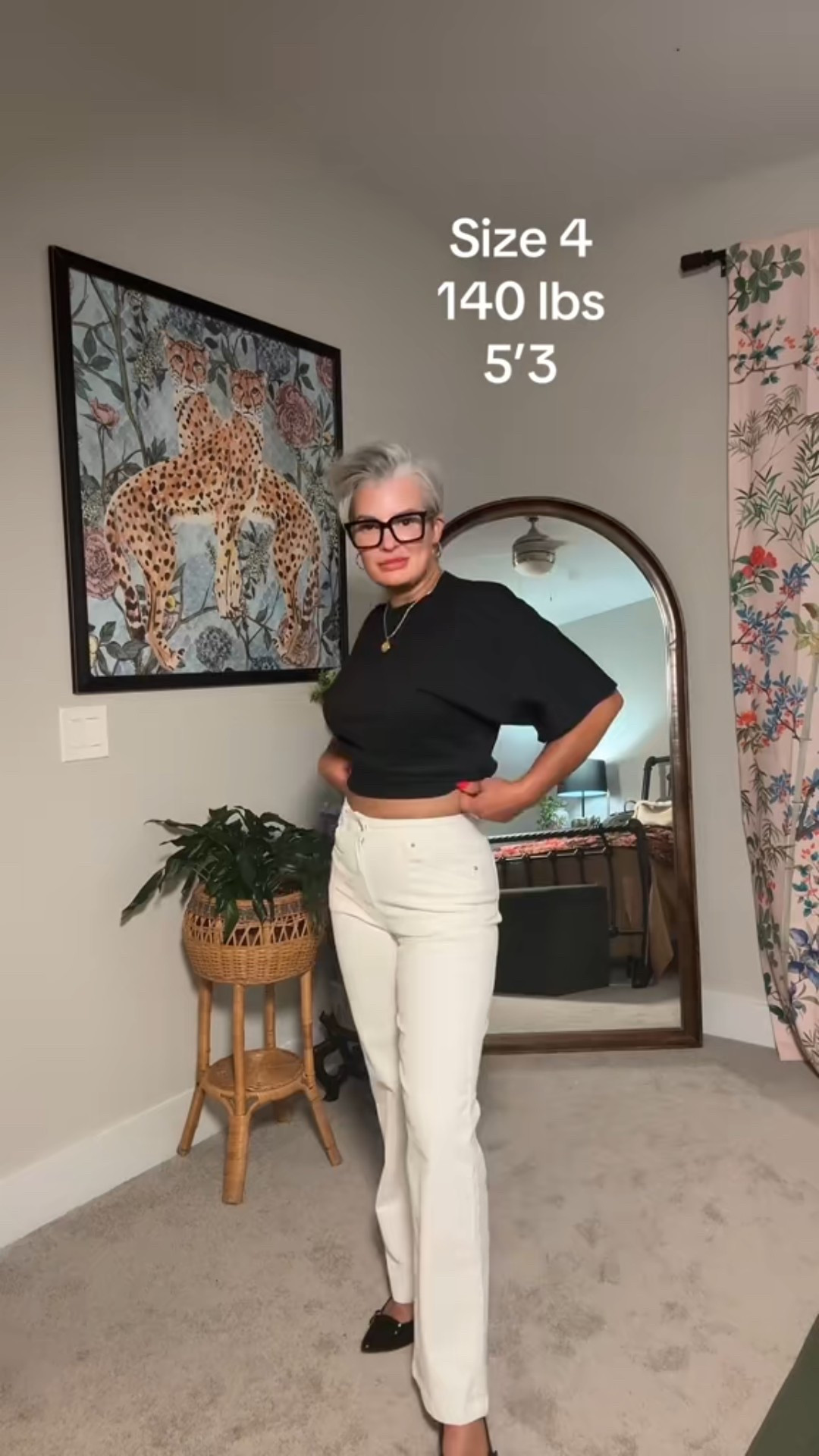 I can never find the perfect white jeans, but these are it!  Perfect length for my height.  Come in different colors too, check these out!

#LTKStyleTip #LTKFindsUnder100 #LTKFindsUnder50
