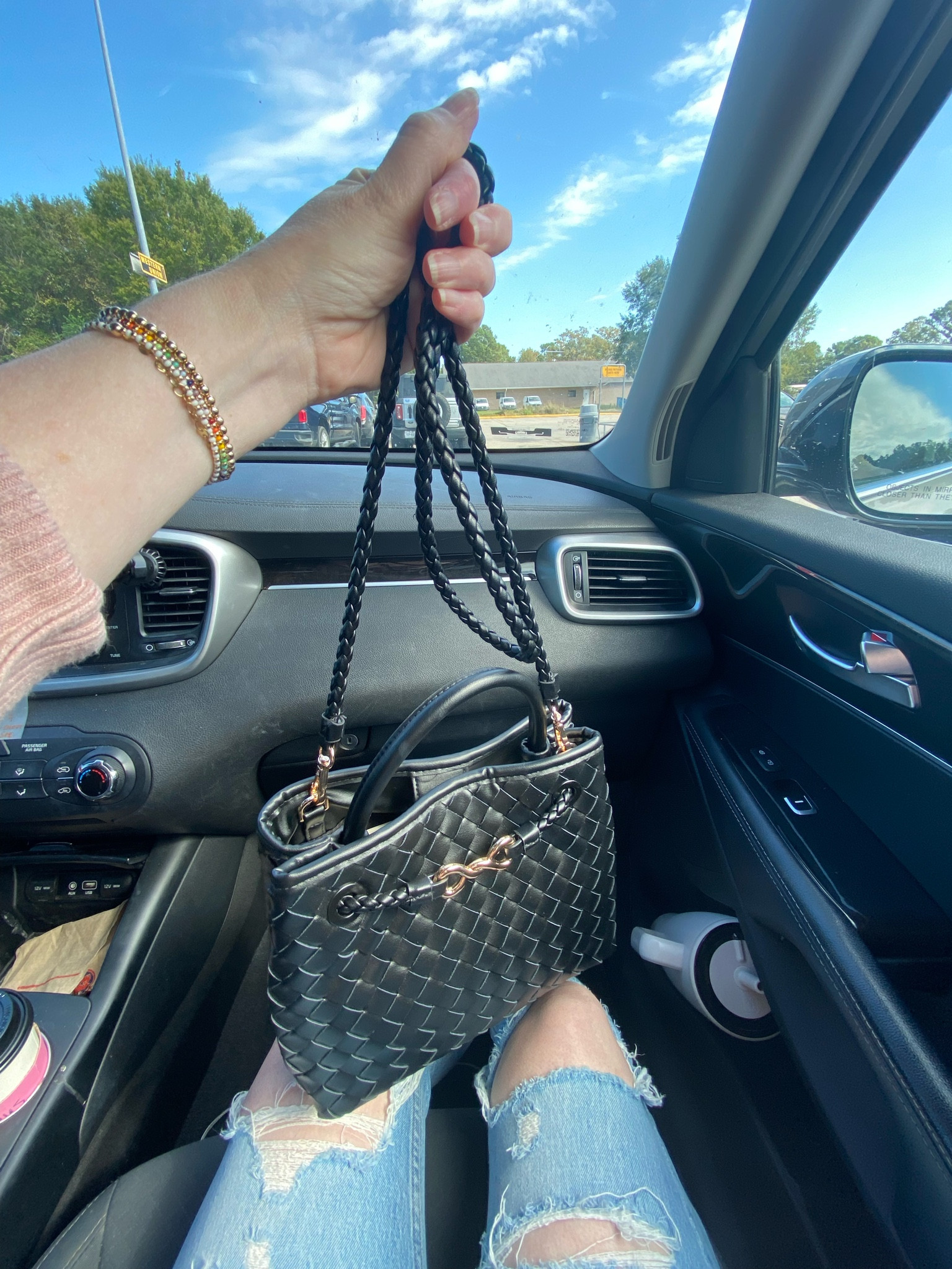 Loving this designer inspired bag (for less!) for the fall / winter! 

#LTKFindsUnder50 #LTKGiftGuide #LTKItBag