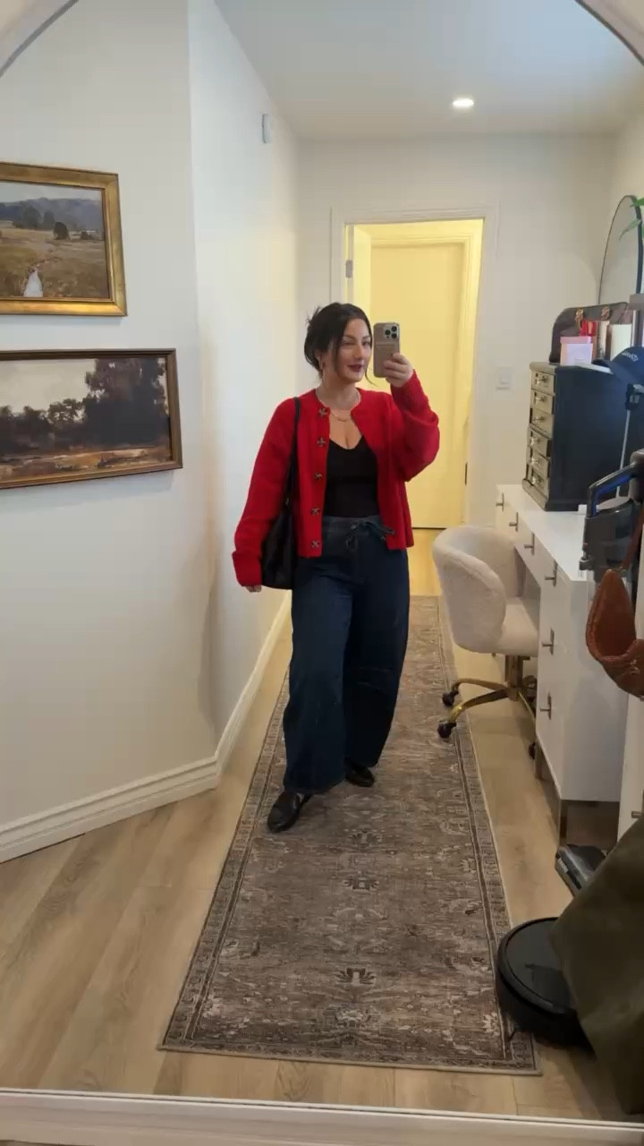 Petite OOTD

Jacket size xs
Cardigan size small petite
Tank size small
Jeans size small petite in dark indigo 

5'0" 140lbs

#LTKSaleAlert #LTKootd #LTKPetite