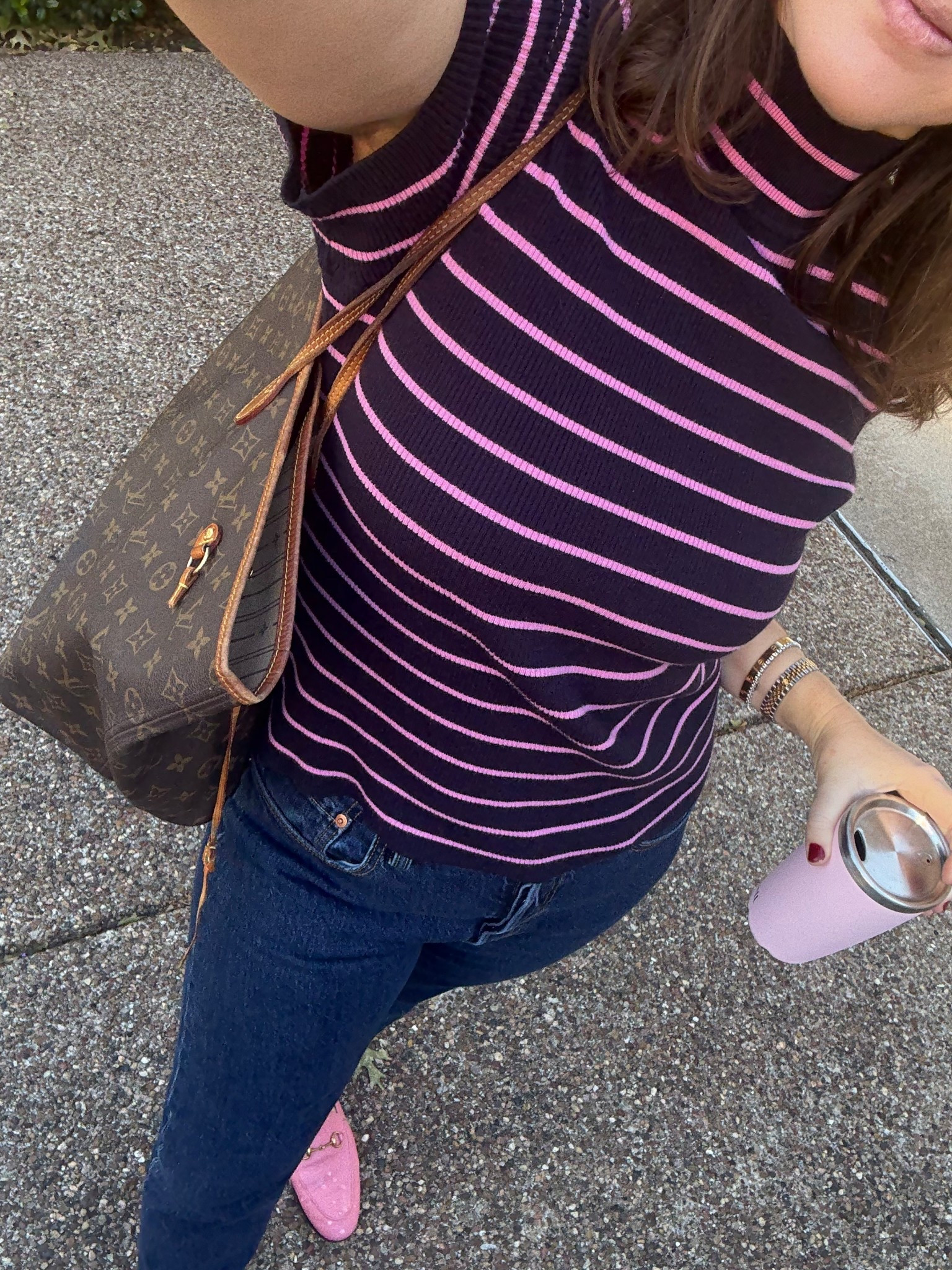 My casual office look. Shirt is from Walmart and is only $11!!!

#LTKWorkwear #LTKMidsize #LTKFindsUnder50