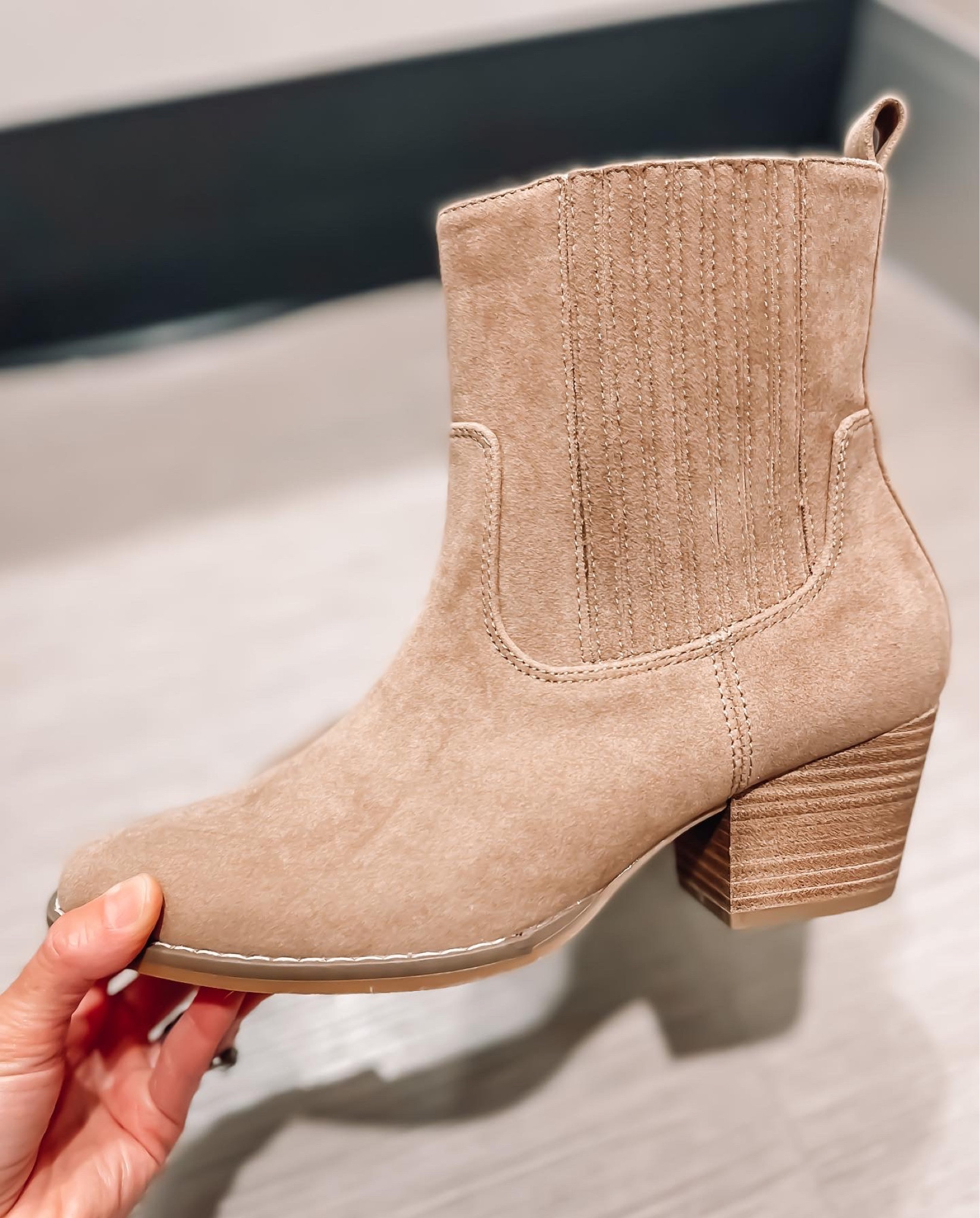 🚨 Target boots on sale! 

Snow boots winter boots hiking boots knee high boots 
Boot sale 




#LTKshoecrush #LTKunder50 #LTKsalealert