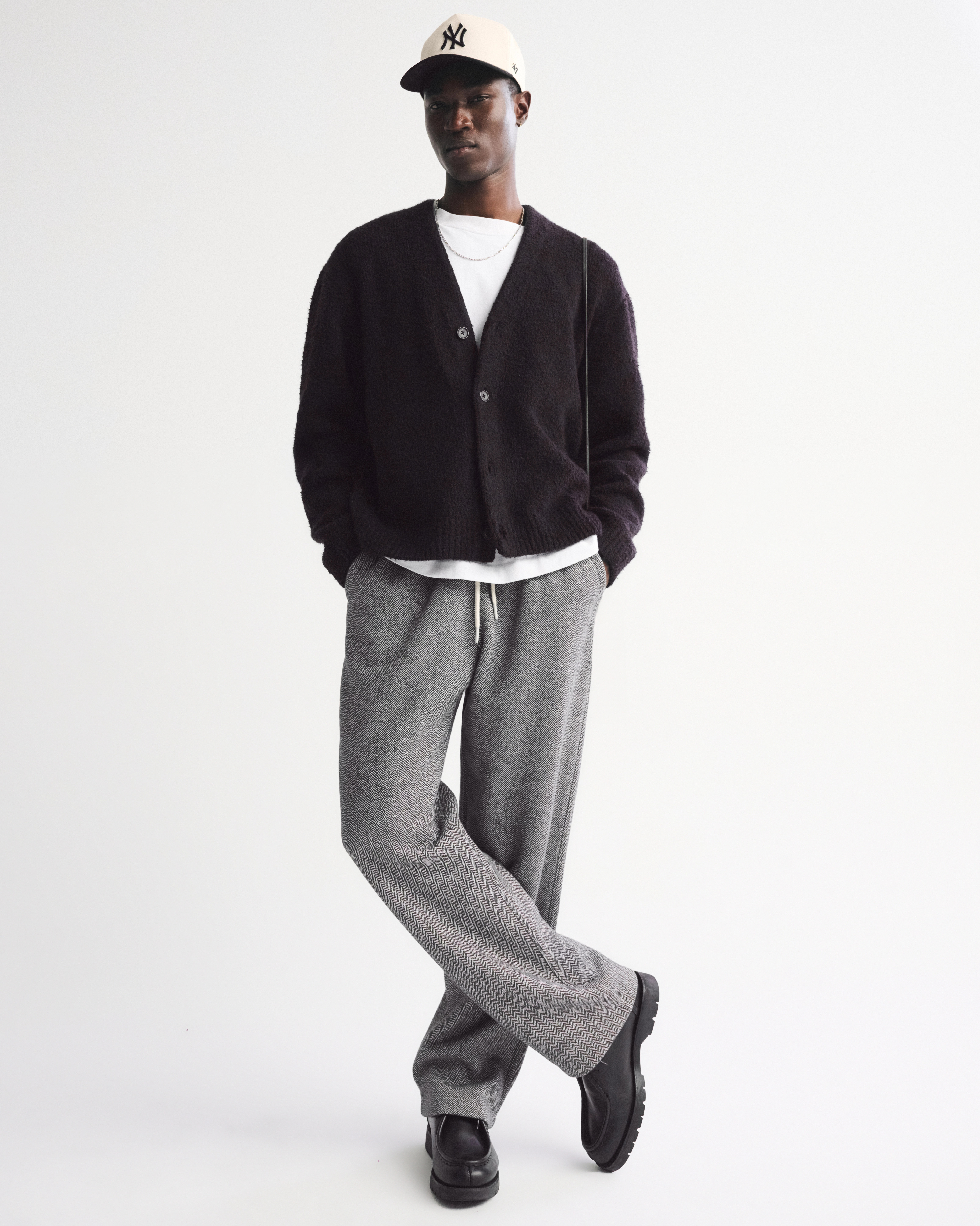 Essential Baggy Open-Hem Sweatpant | Abercrombie & Fitch (US)