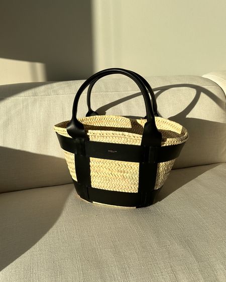 Basket bag, black basket bag, straw bag, woven bag, beach bag, pool bag, resort style, tote 

#LTKswim #LTKitbag #LTKtravel