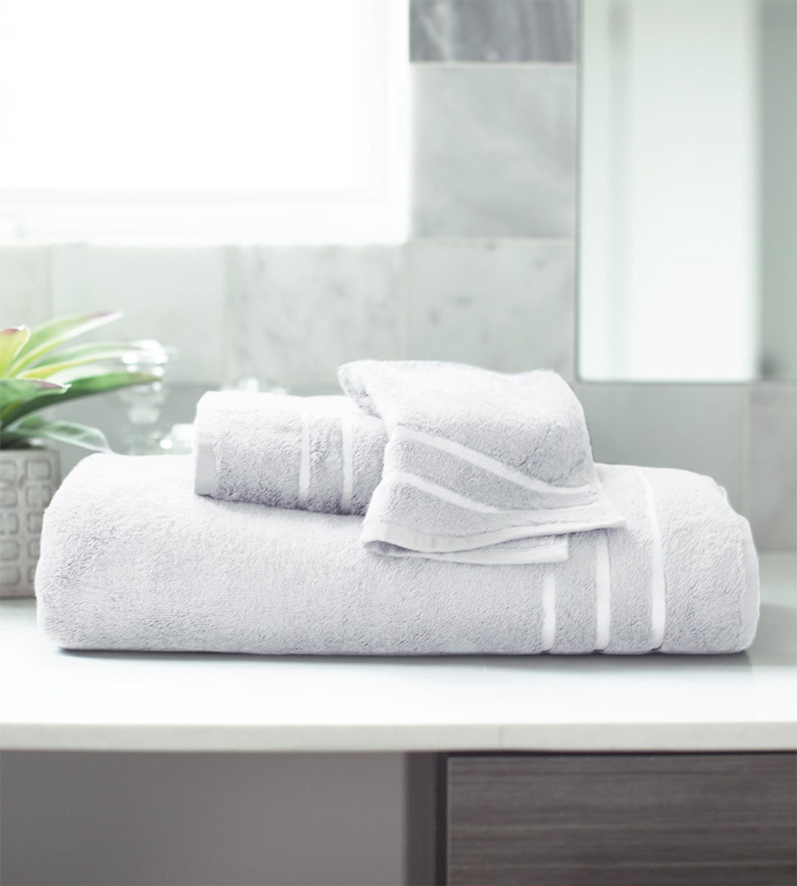 Bamboo Bath Towel Set | Cariloha