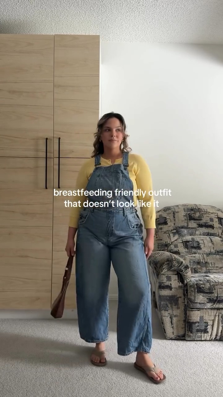 breastfeeding friendly outfit to save for moms who still want to feel like themselves. Cute but still functional for new moms!
#nursingoutfit #breastfeedingclothes #postpartumstyle #momootd #newmom
