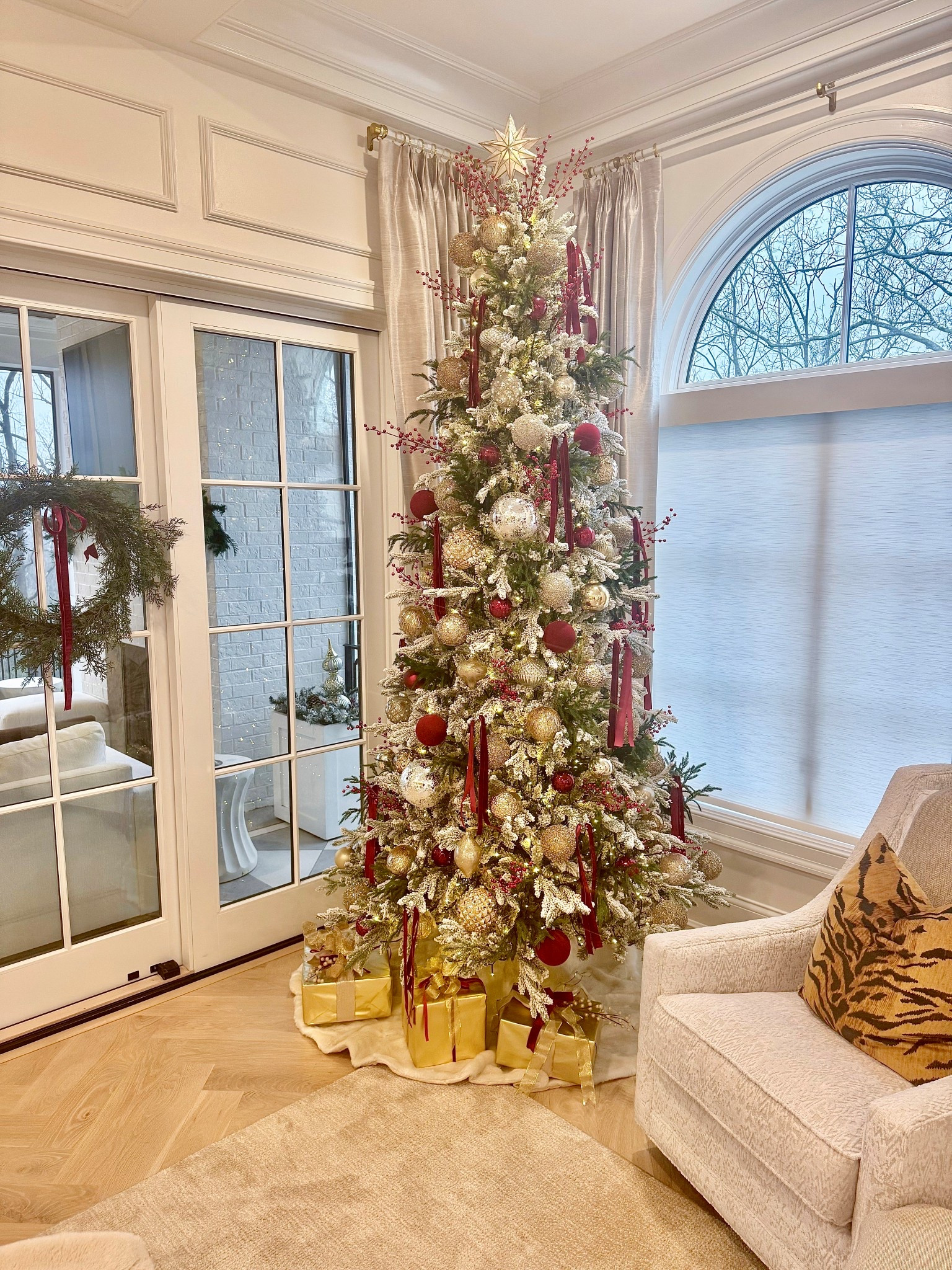 Christmas tree decorations 

#LTKHome #LTKHoliday #LTKSeasonal