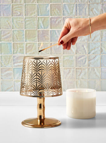 Palm Leaf Lamp


3-Wick Candle Holder | Bath & Body Works