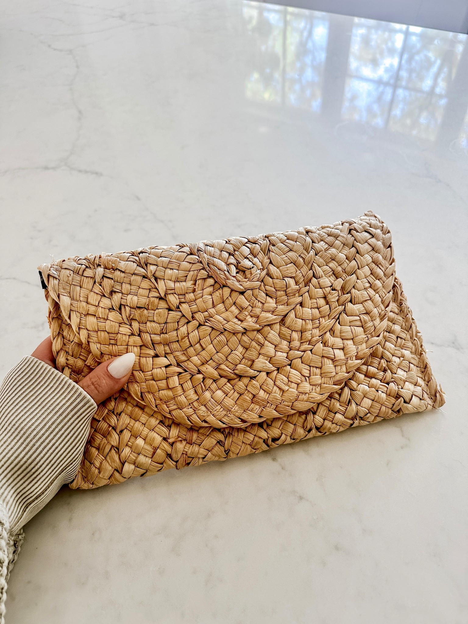 The perfect, affordable woven clutch for spring and summer. Yes! It’s from Amazon and under $20.

#LTKWorkwear #LTKootd #LTKSaleAlert