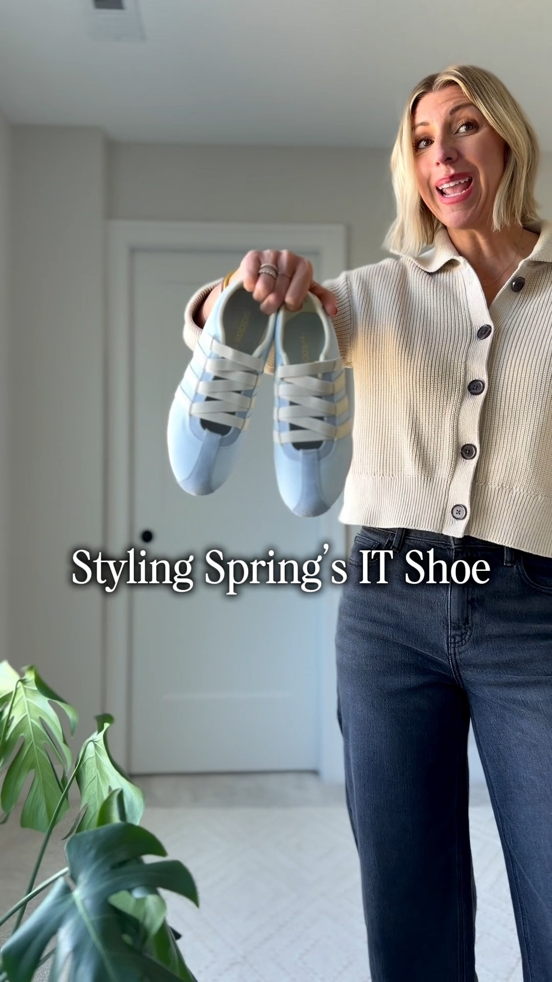 Styling Spring’s IT Shoe



#LTKOver40 #LTKmomlife #LTKgrwm