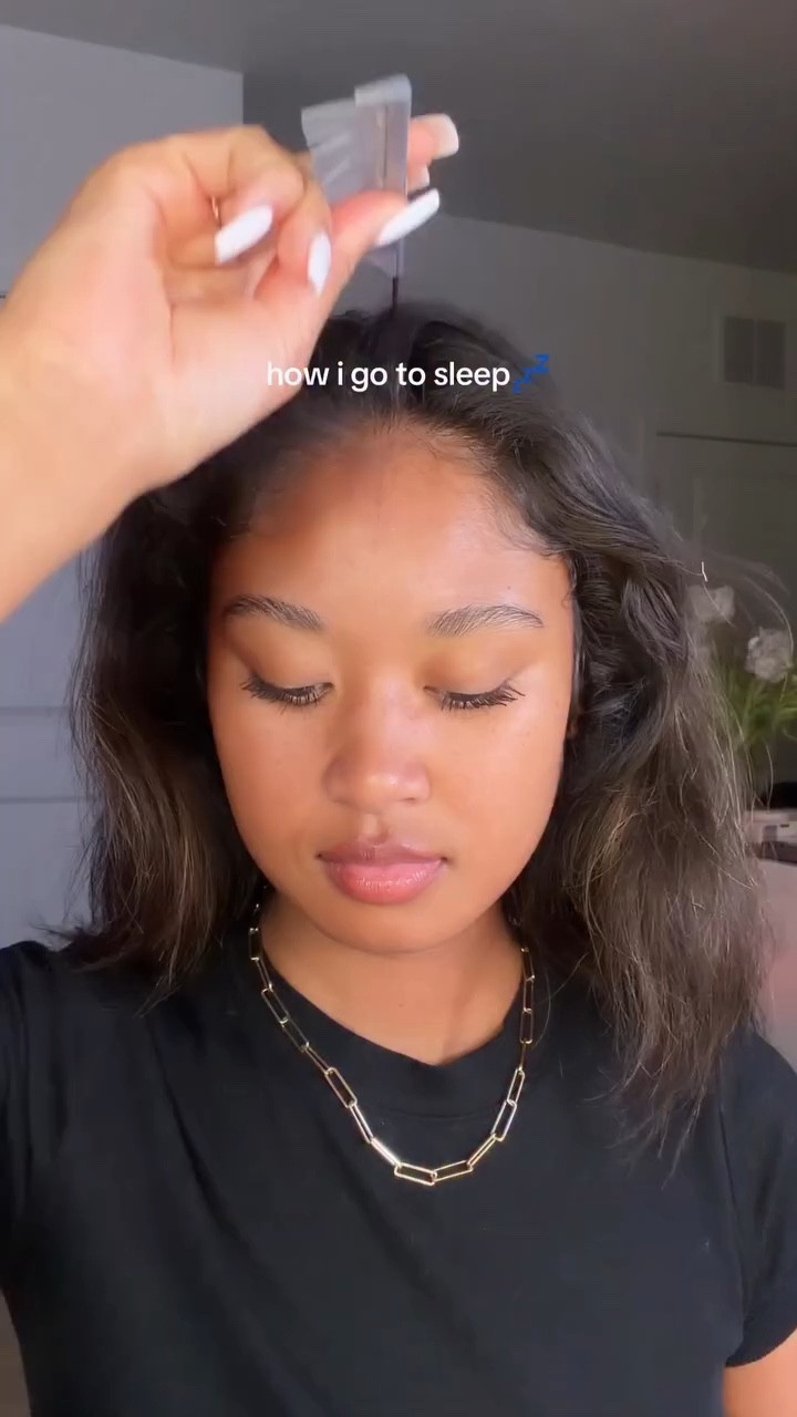the easiest overnight curls🤍 

#braids #overnightcurls #hairtutorial #hairinspo