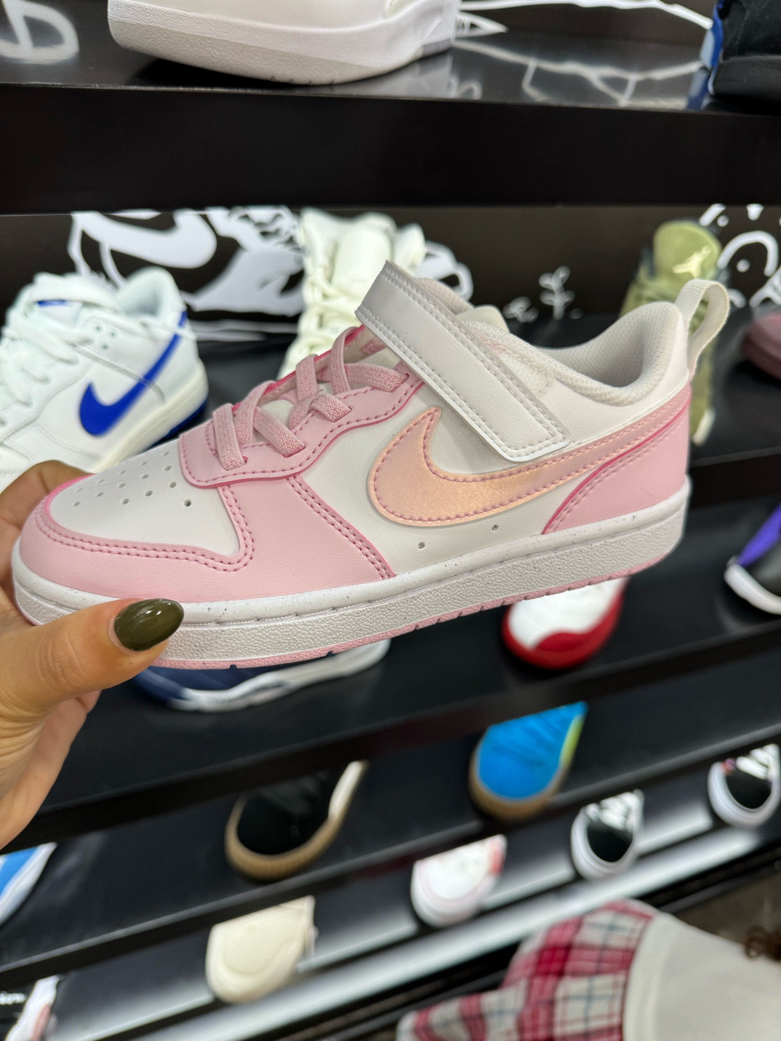 Nike Court Borough low for girls in this gorgeous pink with an iridescent swish. Makes the perfect gift for your little girl! 

Kids shoes
Nike 
Sneakers 

#LTKshoecrush #LTKGiftGuide #LTKkids