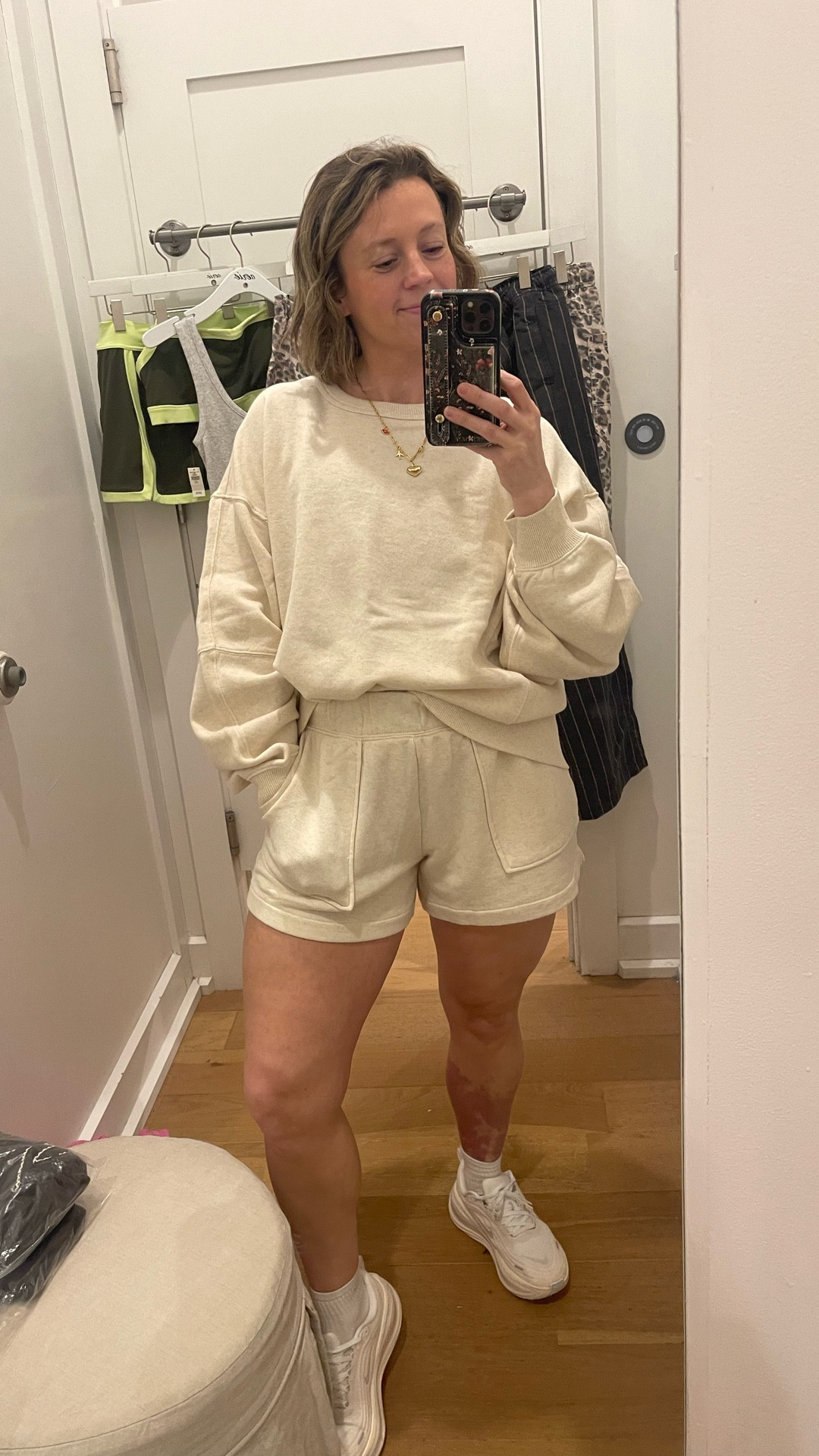 A must have cozy spring set in so many cute colors!!

#LTKMidsize #LTKspringtrends #LTKmomlife