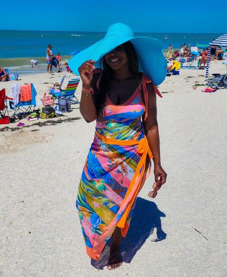 Colorful bathing suit for Spring and Summer! Wearing a size large

#LTKstyletip #LTKswim #LTKmidsize