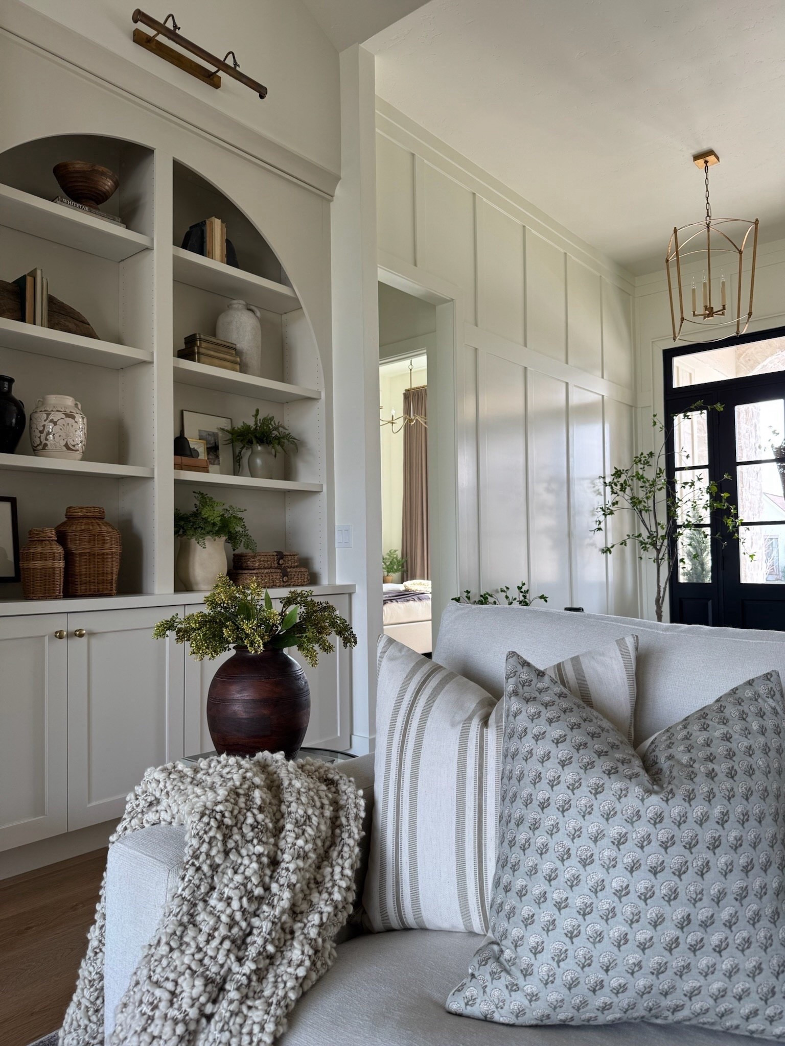 I love this pillow pairing for the spring season! Two favorites of mine from last year that bring warmth, pattern, and subtle pop of color! 

#LTKHome