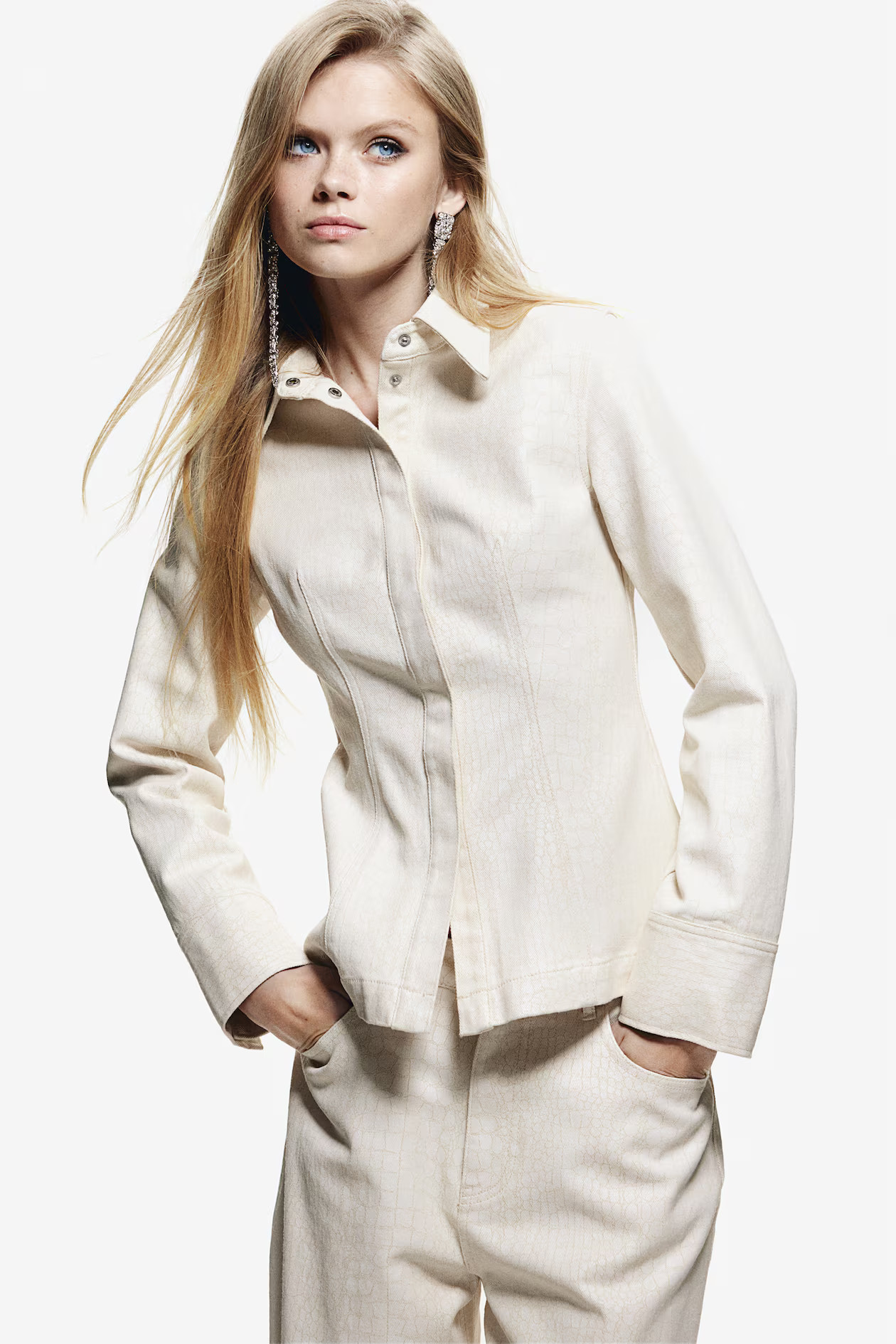 Patterned twill shirt - Beige/Crocodile-patterned - Ladies | H&M GB | H&M (UK, MY, IN, SG, PH, TW, HK)