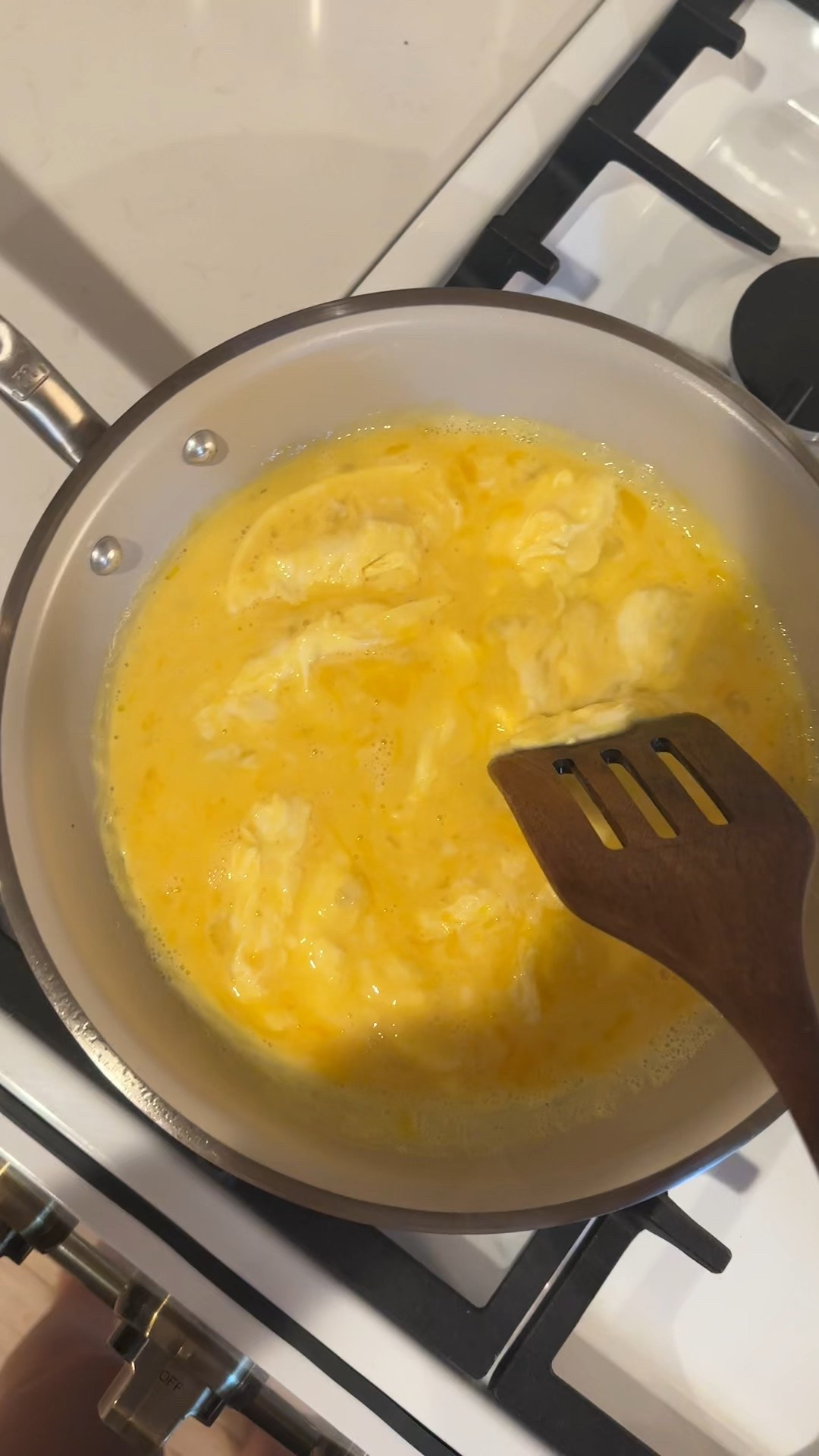 #ad I love this pan the only problem is now I want the whole collection. This is the CeramiClad™ Non Stick Frying Pan but @madein has tons of amazing cooking, grilling, baking and accessory options.

✨ It comes in 3 sizes: 8”, 10” or 12”
✨2 handle finishes: stainless or antique brass
✨5 ply stainless clad
✨Nonstick and nontoxic
✨Oven safe up to 550 degrees
✨American made ceramic coating is made without: PFAS, PFOA, PTFE, lead, Cadmium or BPA



#LTKHome