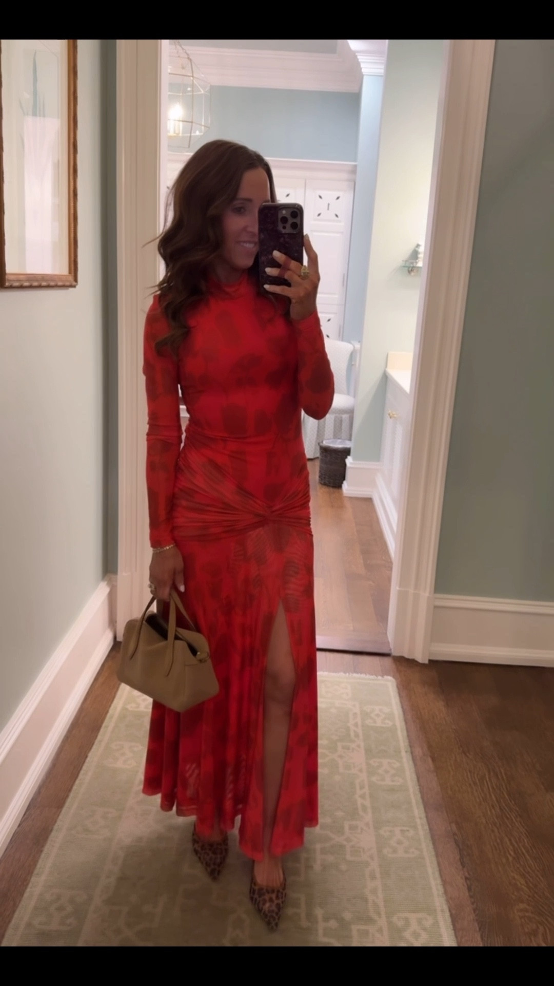 Valentine’s Day red dress. Red maxi dress. Date night dress. Event dress. 
Size XS. 

#LTKSeasonal #LTKValentine #LTKOver40