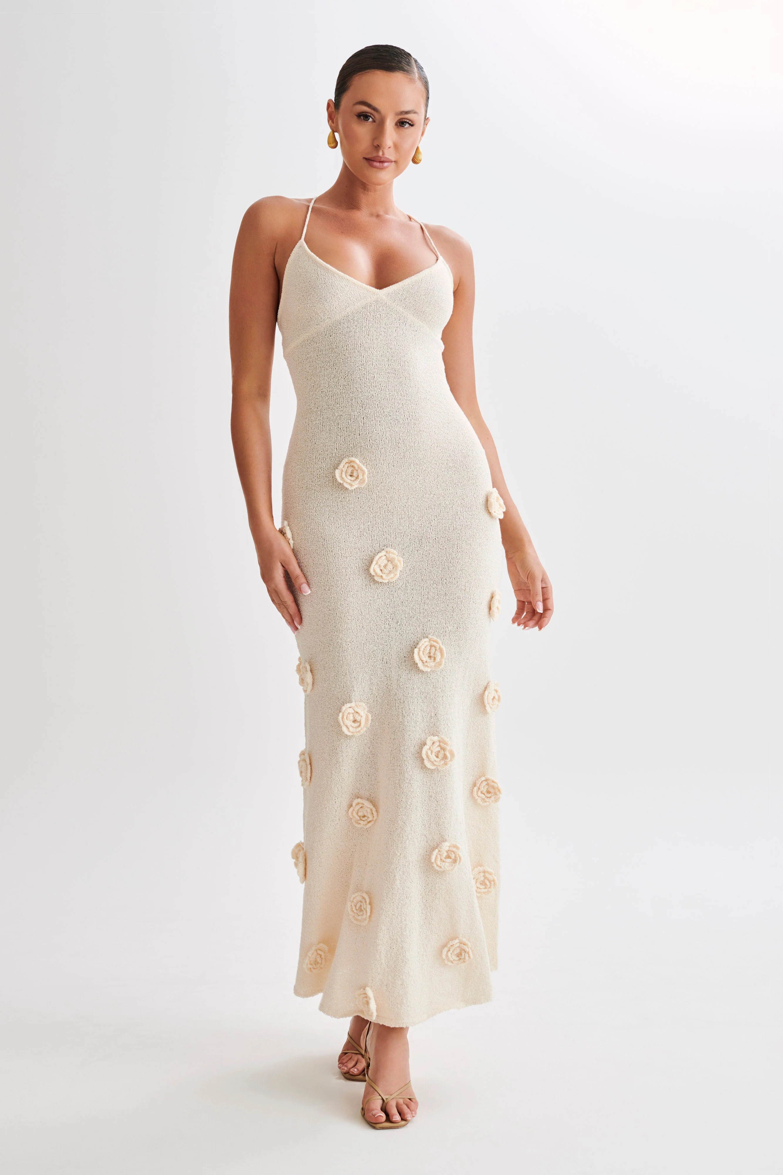 Suki Knit Maxi Dress With Flowers - Nude | MESHKI US