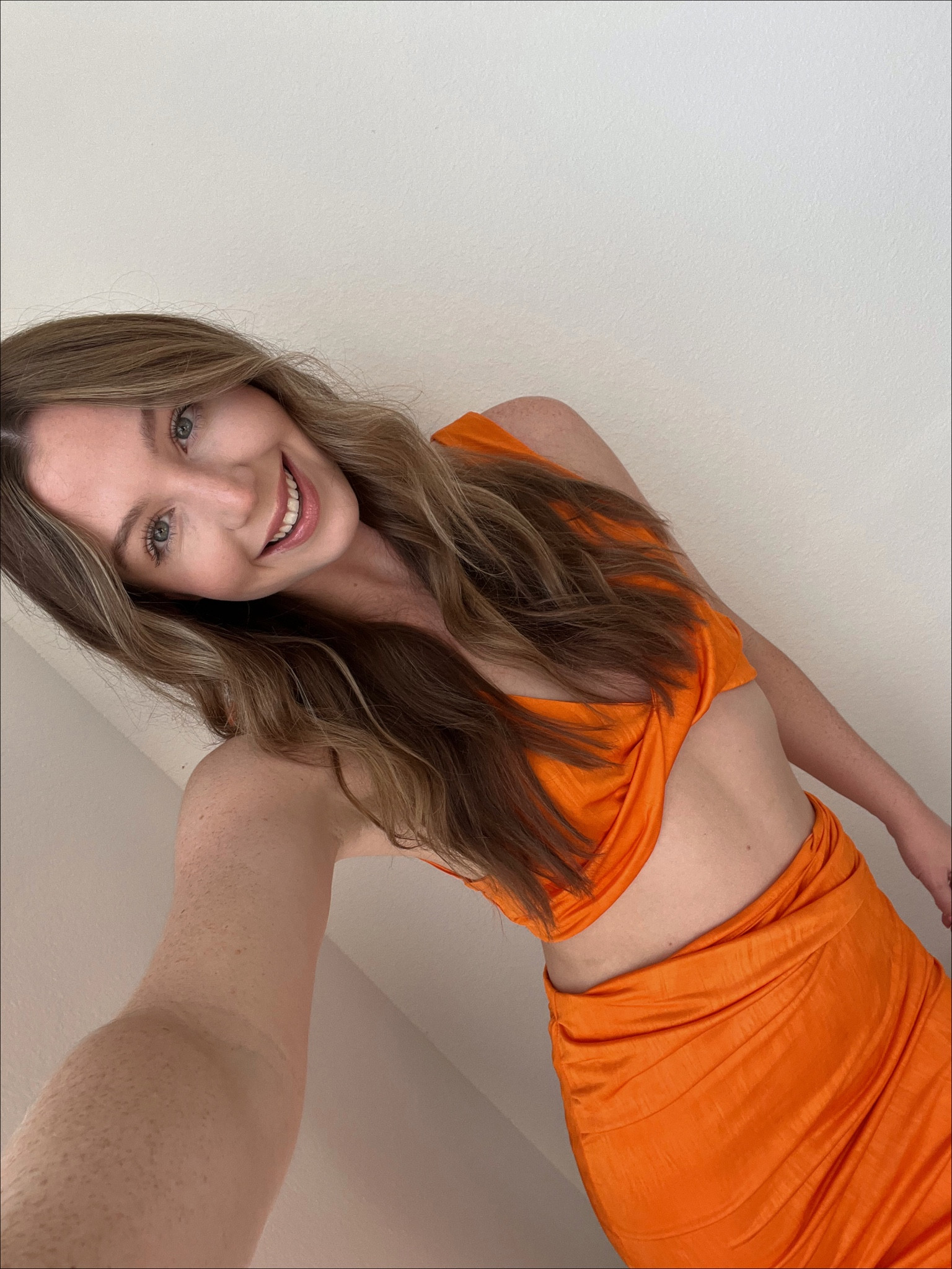 Orange set under $100 + would be cute styled with cowboy boots 🤠