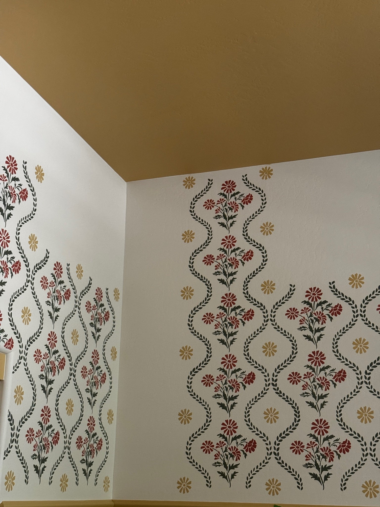 Stencil progress in our daughter’s bedroom | wallpaper | kids room | hand painted

#LTKKids #LTKmomlife #LTKHome