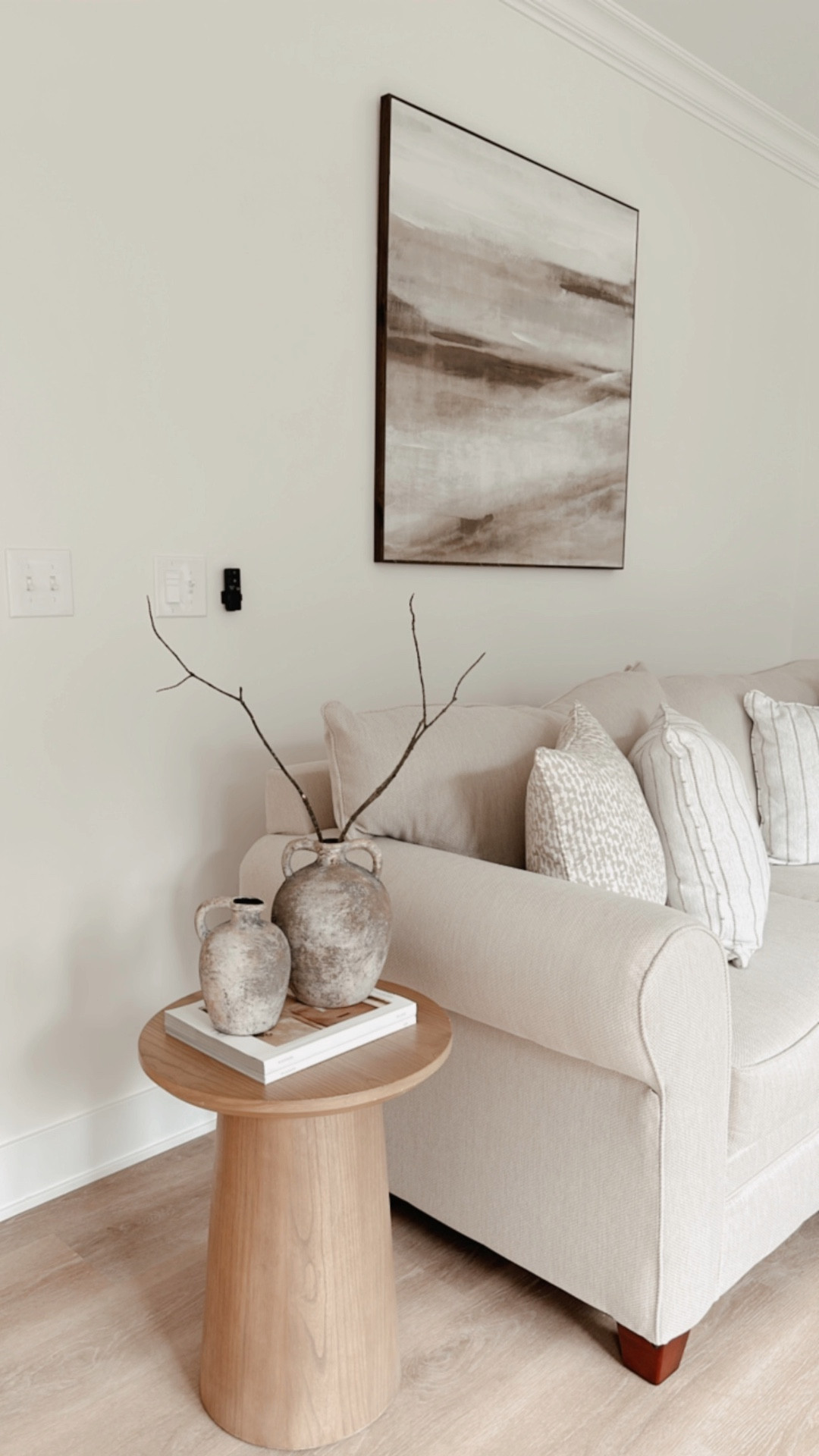  Round Pedestal Accent Side Table 🤎

#LTKHome #LTKSaleAlert