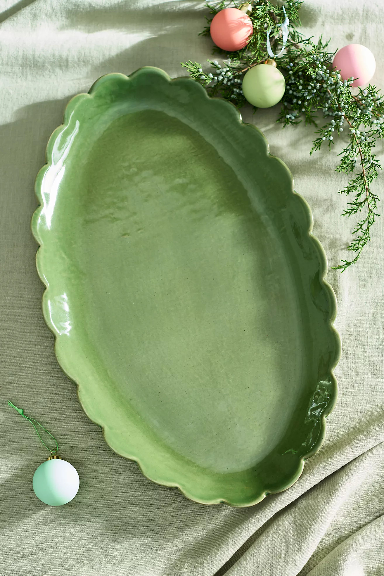 Scalloped Rim Stoneware Oval Serving Platter | Anthropologie (US)