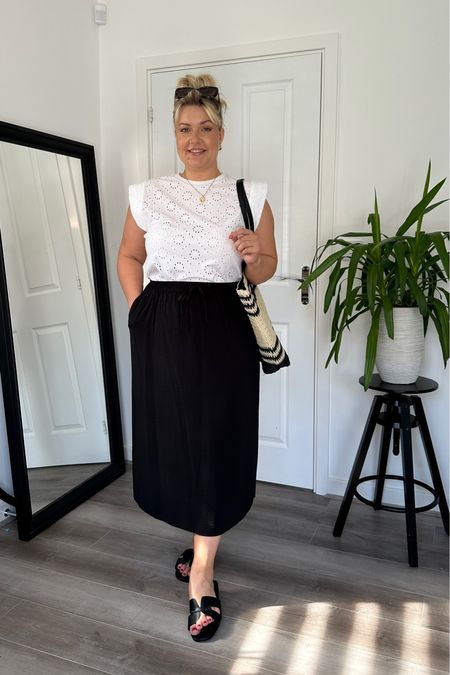Matalan outfit, spring outfit 
Skirt and top size 18