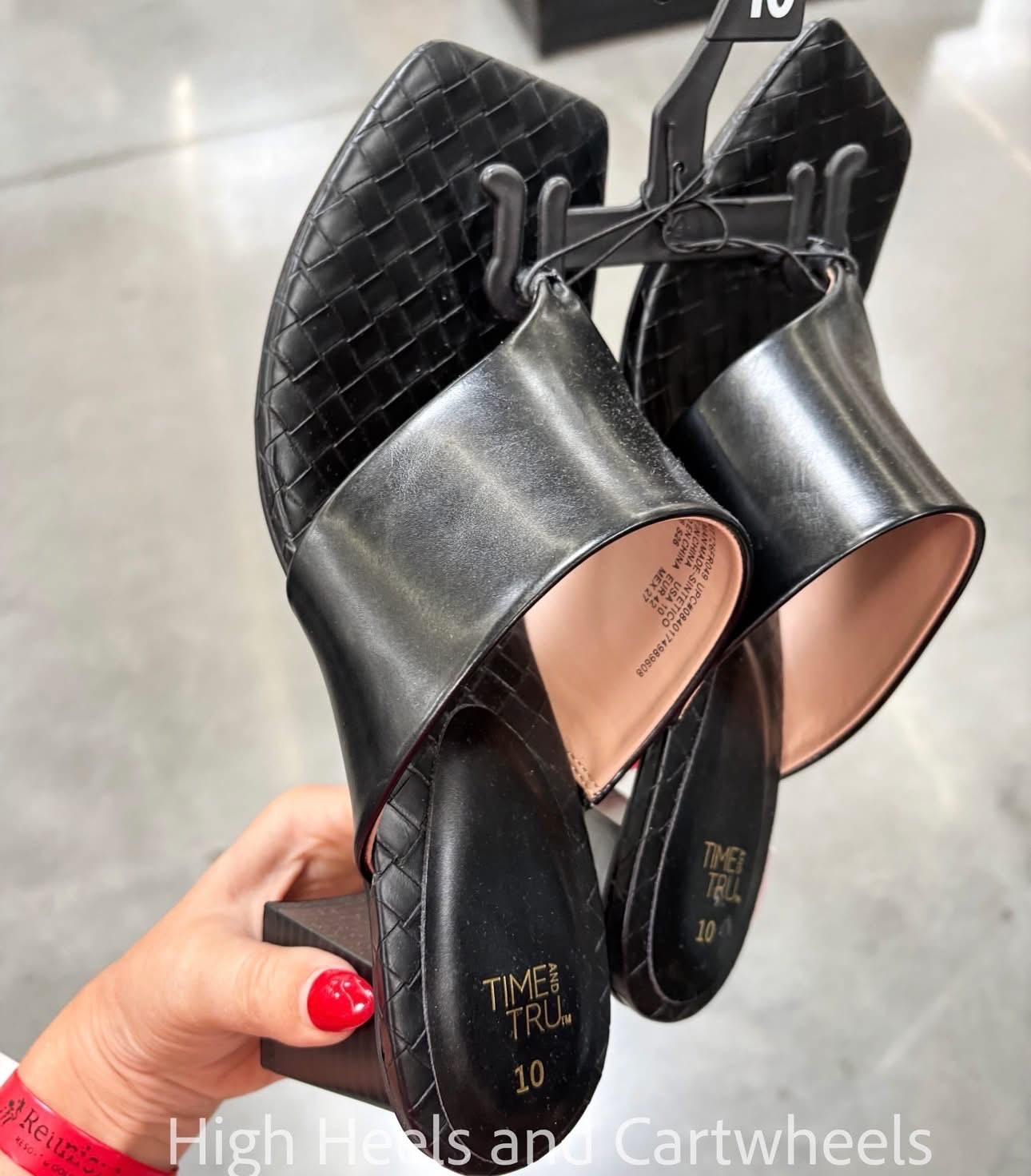 Adorable new heels - these are total 90s vibes!! ✨