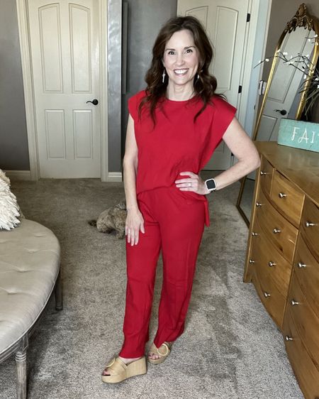 Love a little pop of color for the summer! You can dress this one up or down! So fun and cute 

Wearing a small 

#CrazyBusyMama 

#crazybusymama 

#LTKover40 #LTKstyletip #LTKfindsunder50