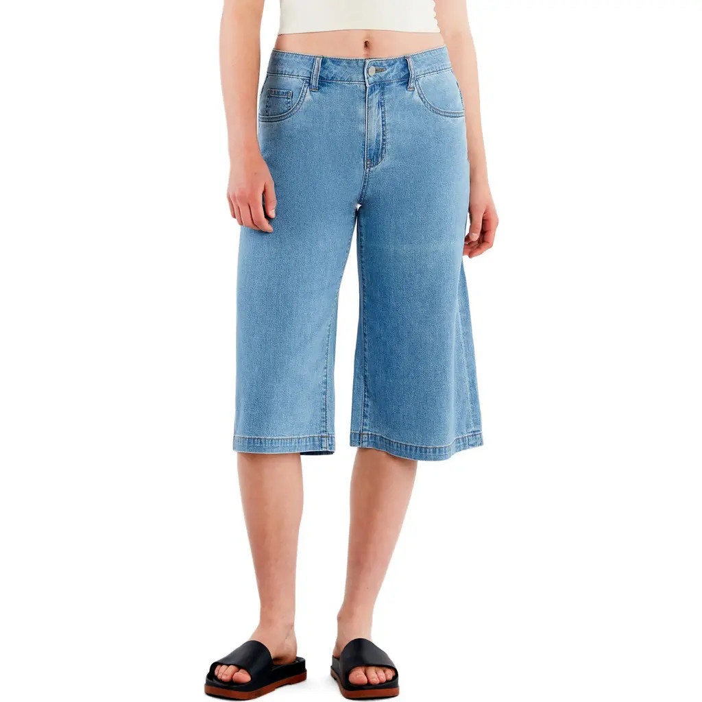 HINT OF BLU Mid Rise Relaxed Long Denim Shorts in Light Denim at Nordstrom, Size 31 | Nordstrom
